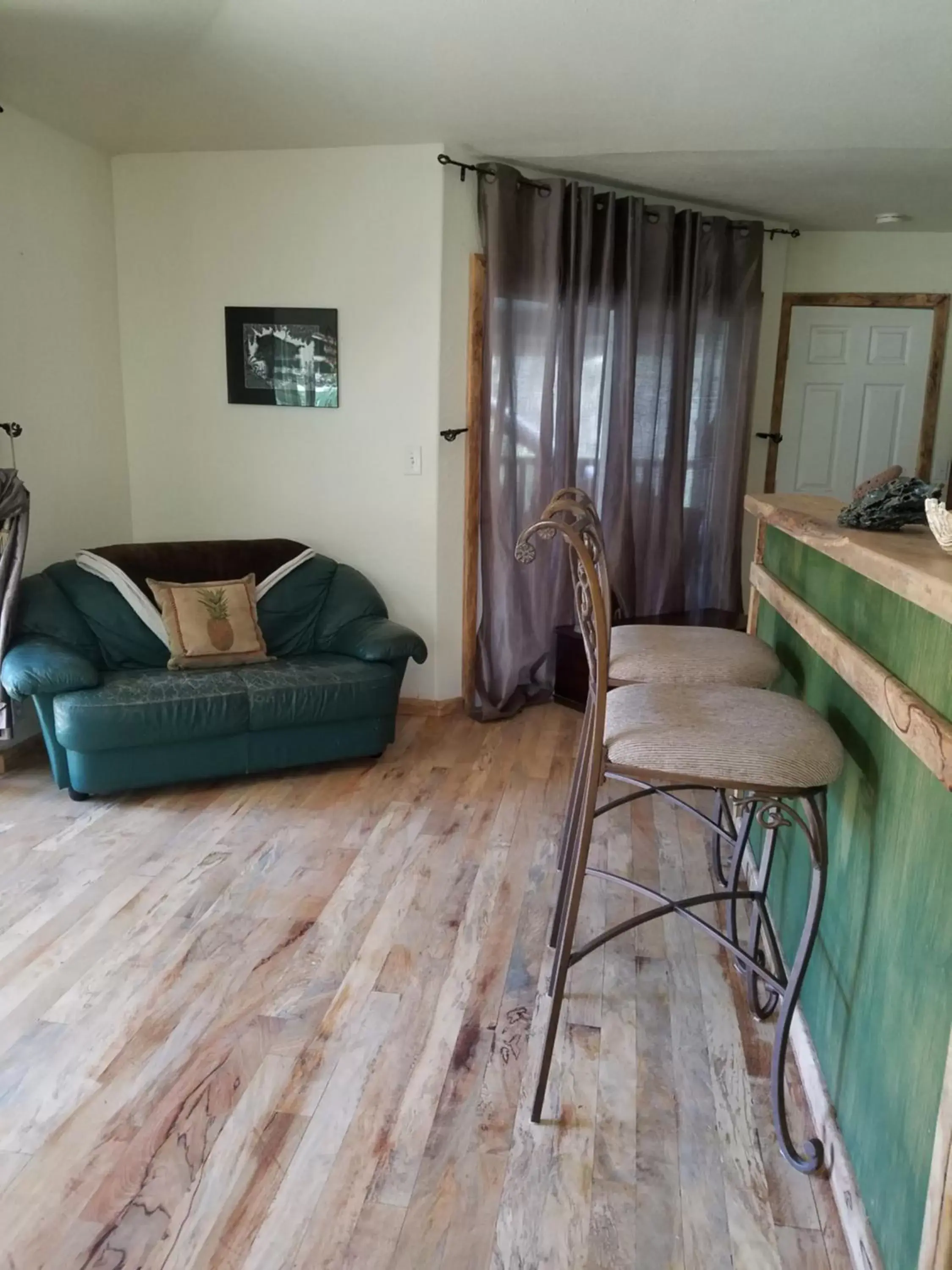 Seating Area in Aloha Crater Lodge