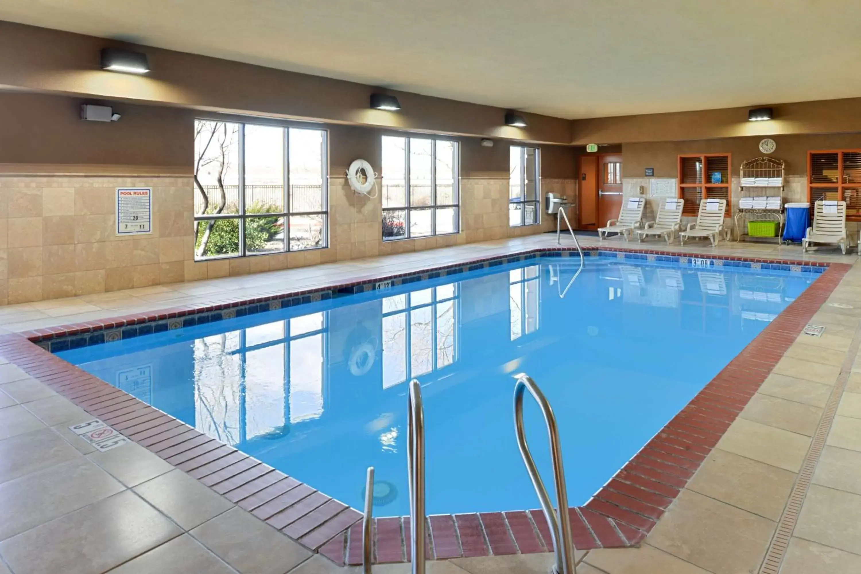 Pool view, Swimming Pool in Hampton Inn & Suites Albuquerque-Coors Road