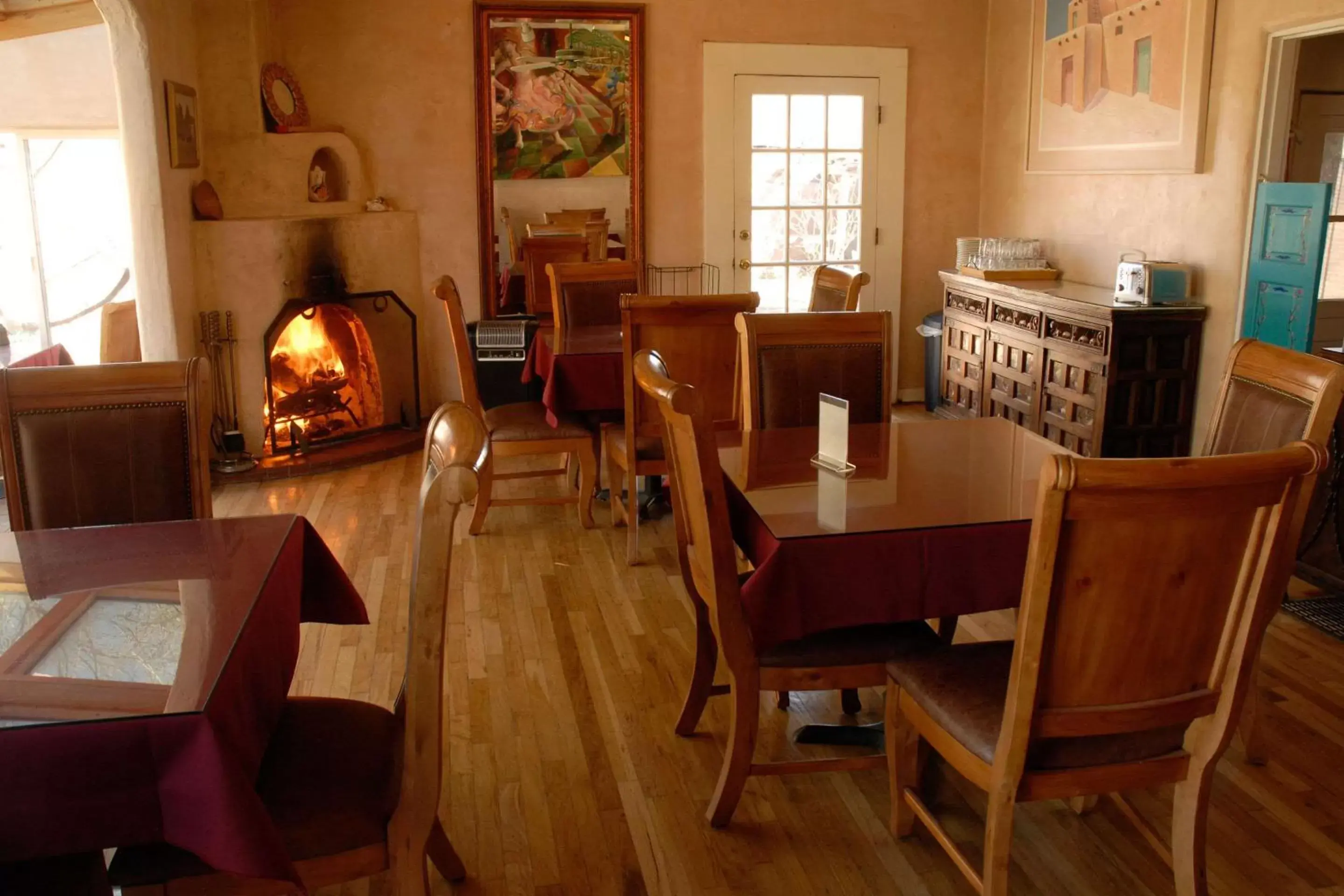 Bedroom, Restaurant/Places to Eat in Casas de Suenos Old Town Historic Inn, Ascend Hotel Collection