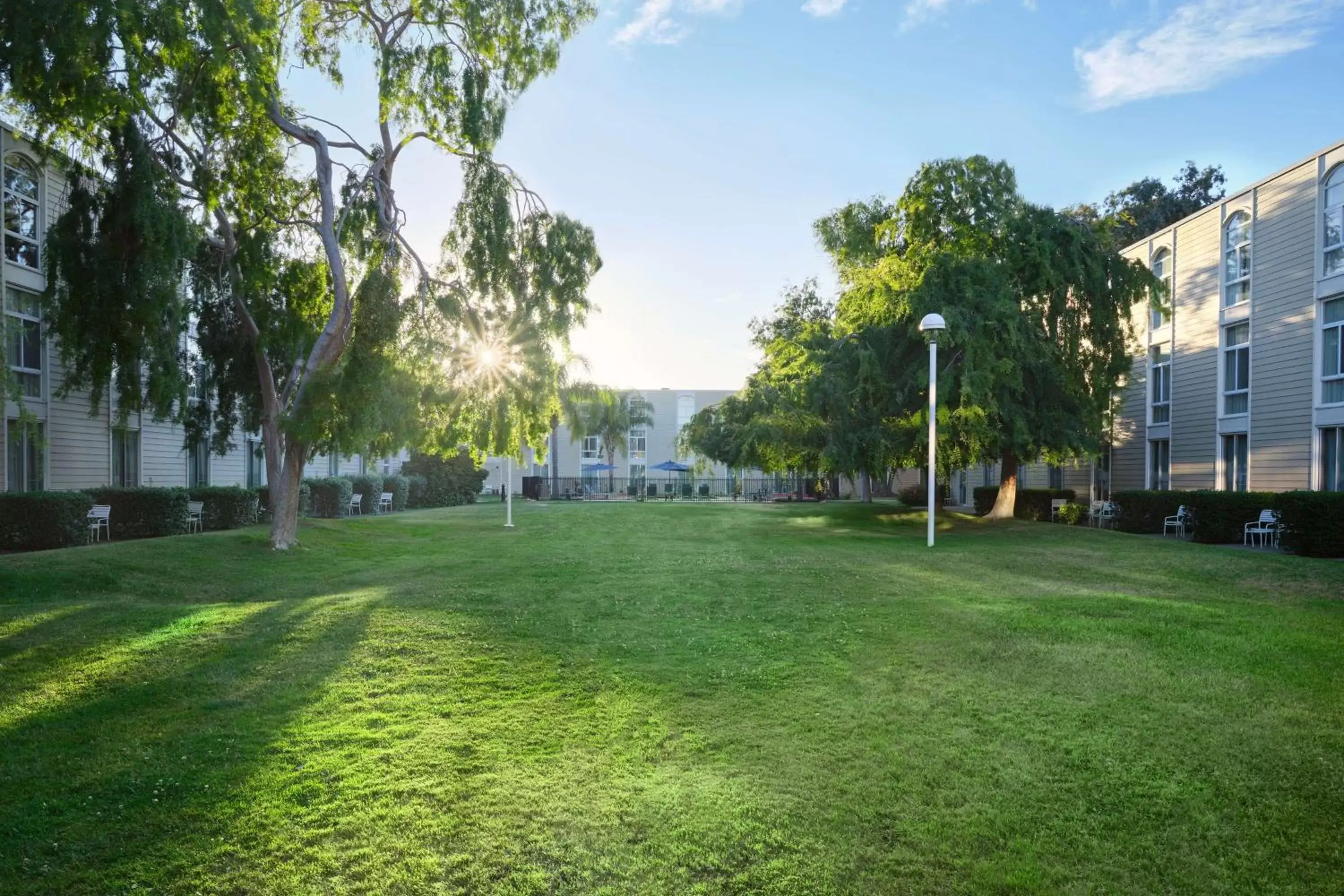 Property building, Garden in Hilton Oakland Airport