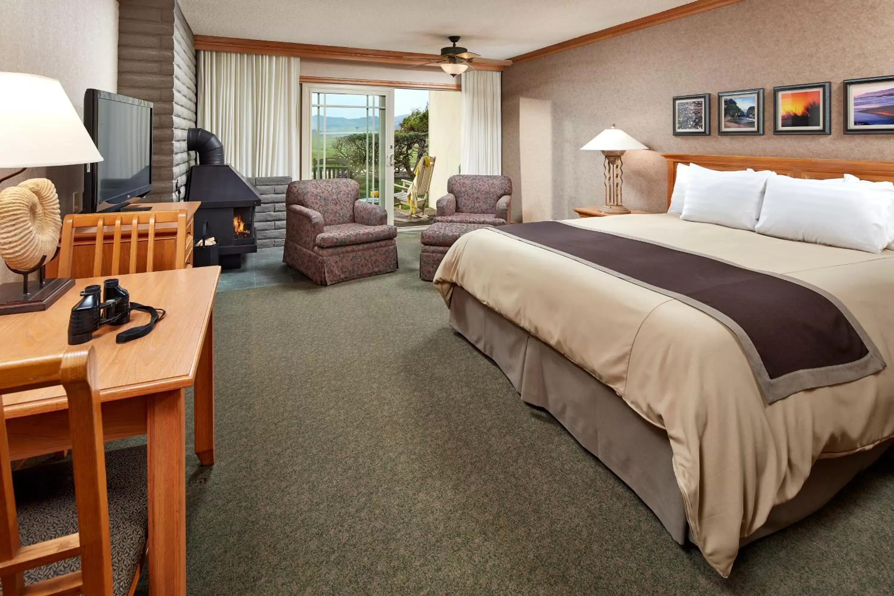 Bedroom in Cavalier Oceanfront Resort