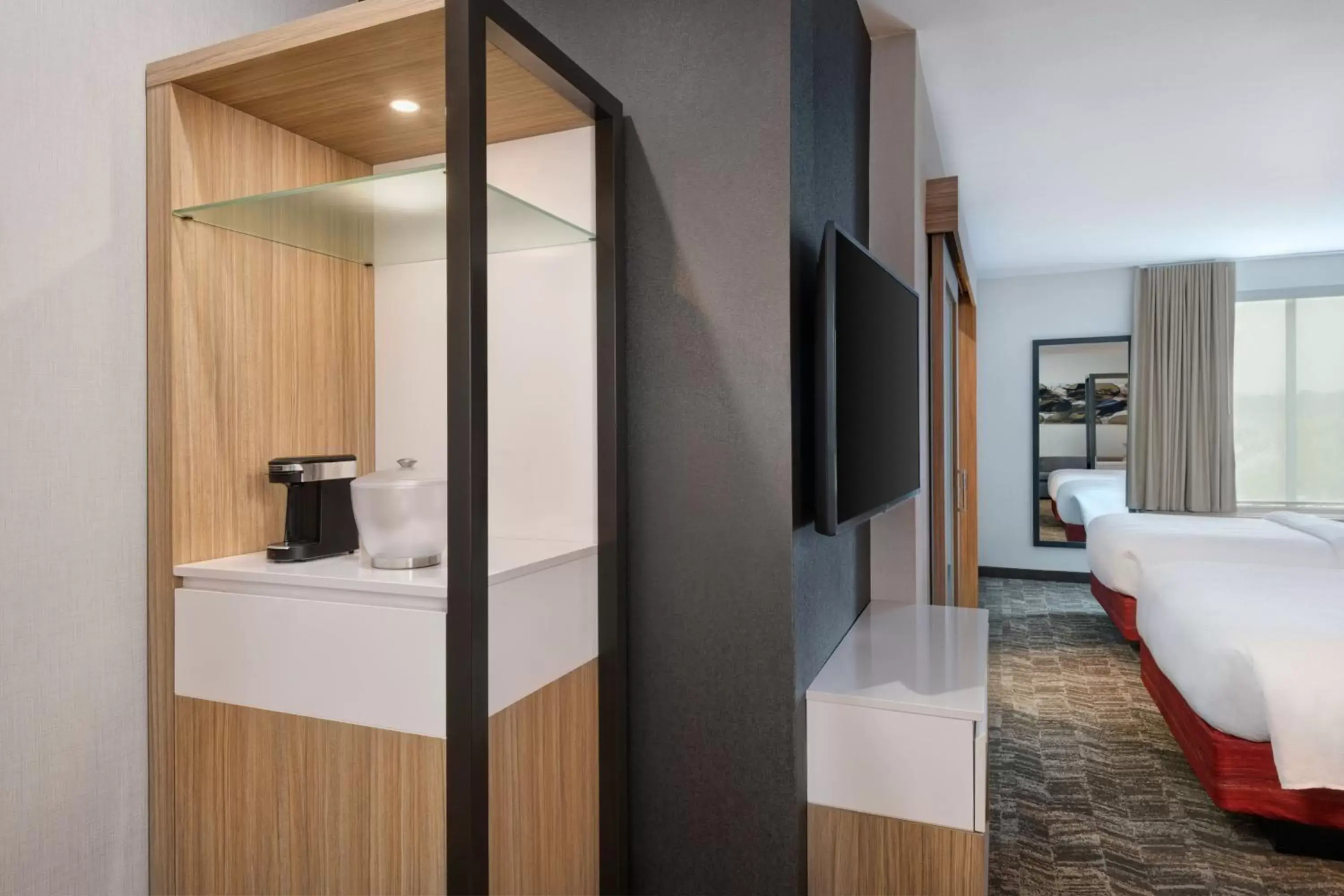 Bedroom, TV/Entertainment Center in SpringHill Suites by Marriott Weatherford Willow Park