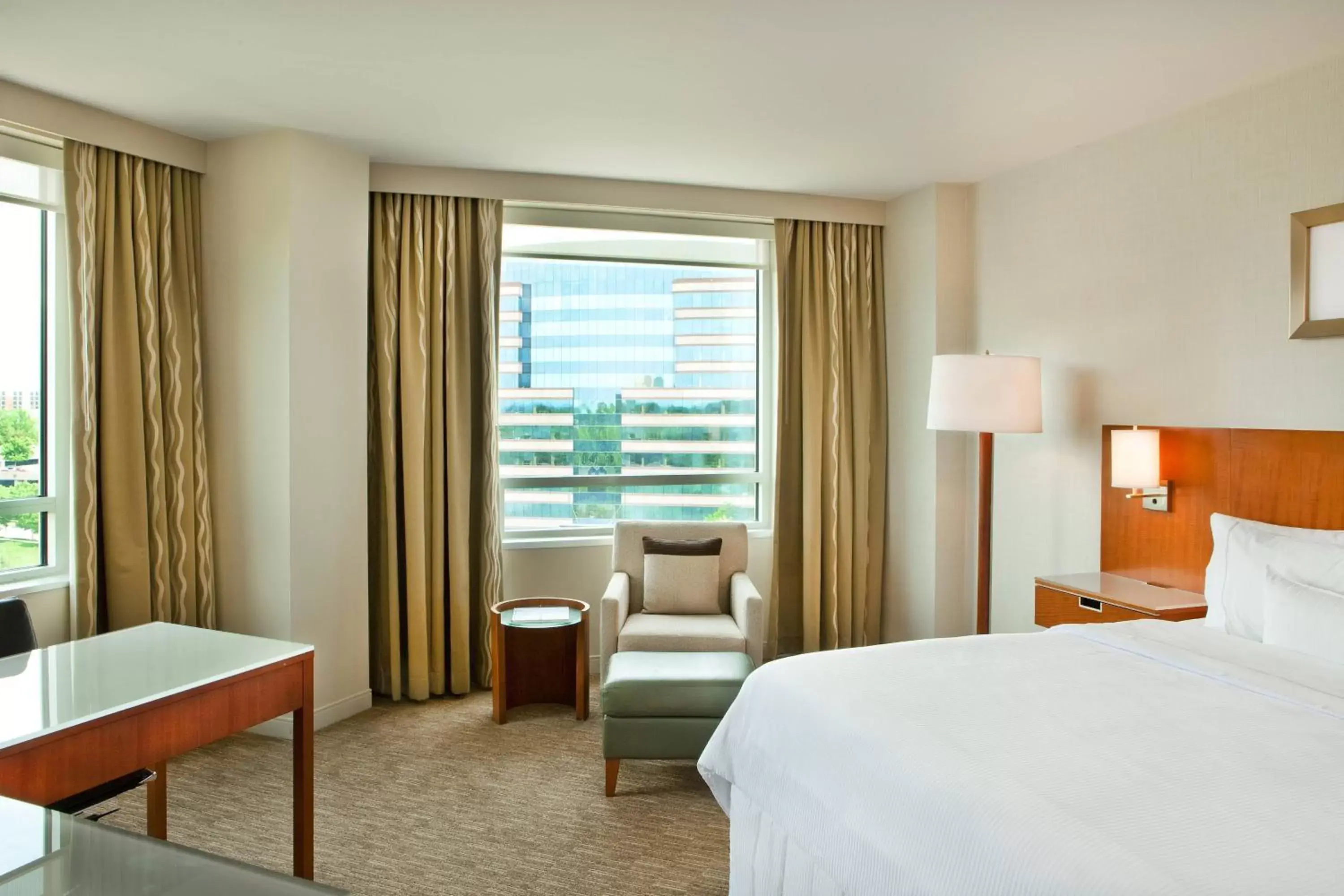 Bedroom in The Westin Washington Dulles Airport