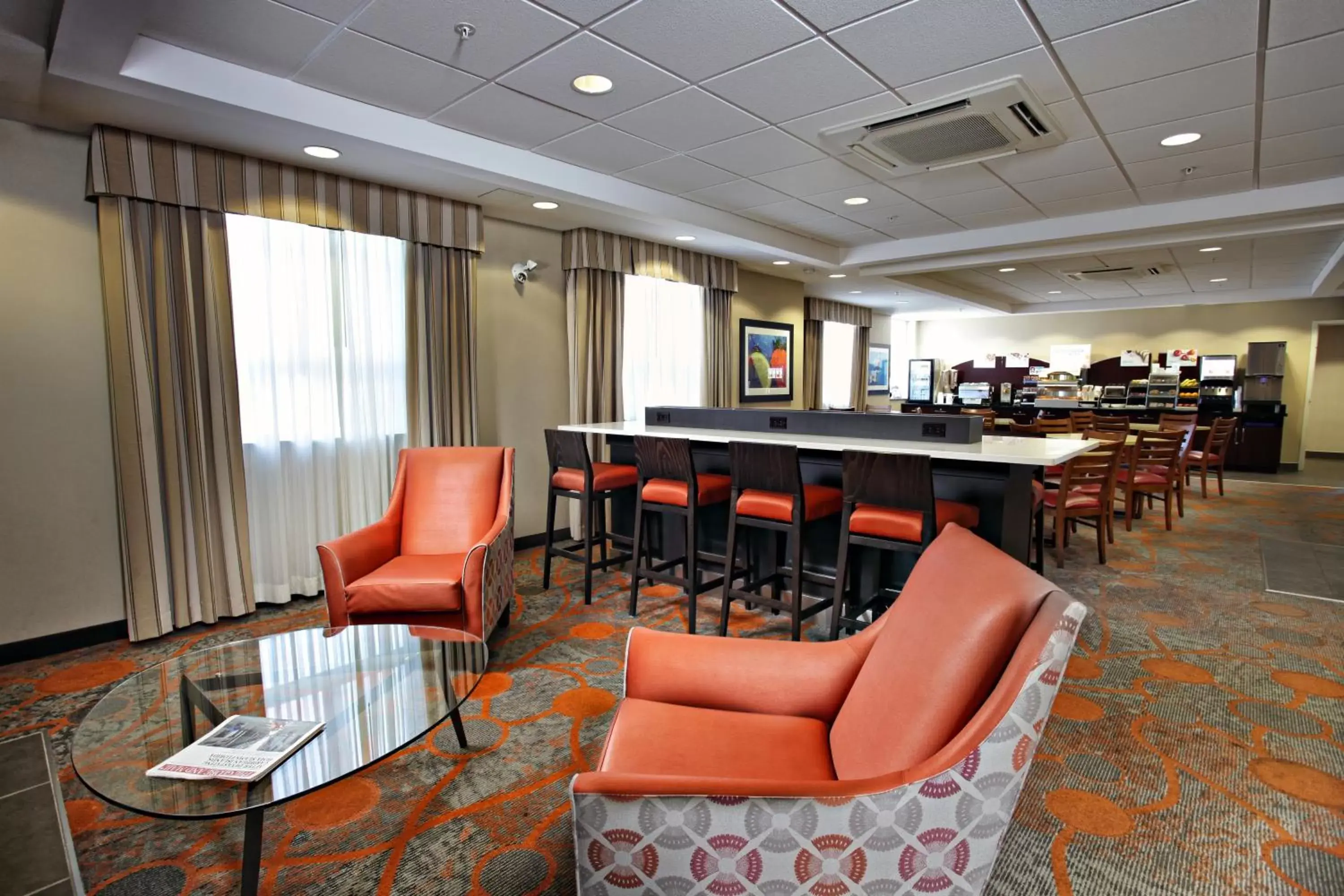 Restaurant/places to eat in Comfort Inn & Suites