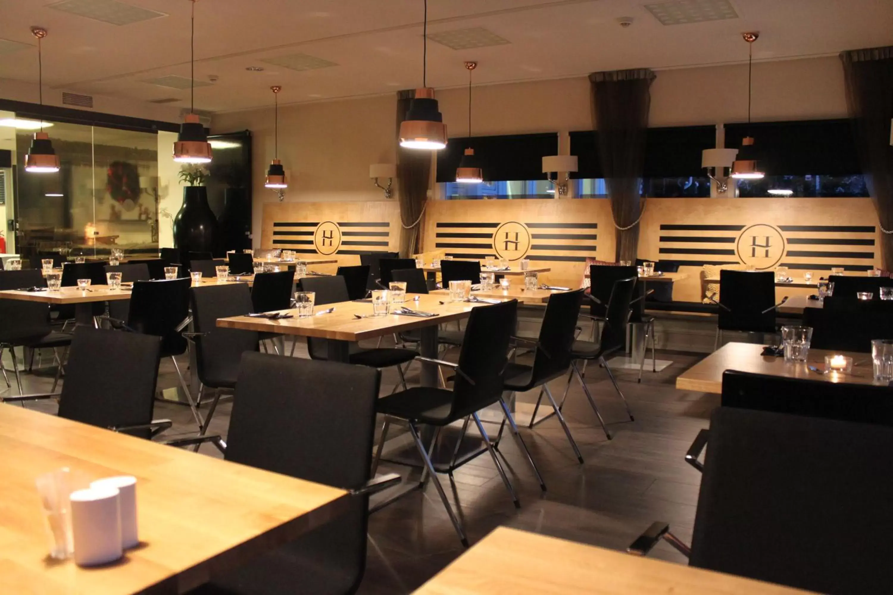 Food and drinks in Hotel Aateli Lakeside Food and drinks in Hotel Aateli Lakeside