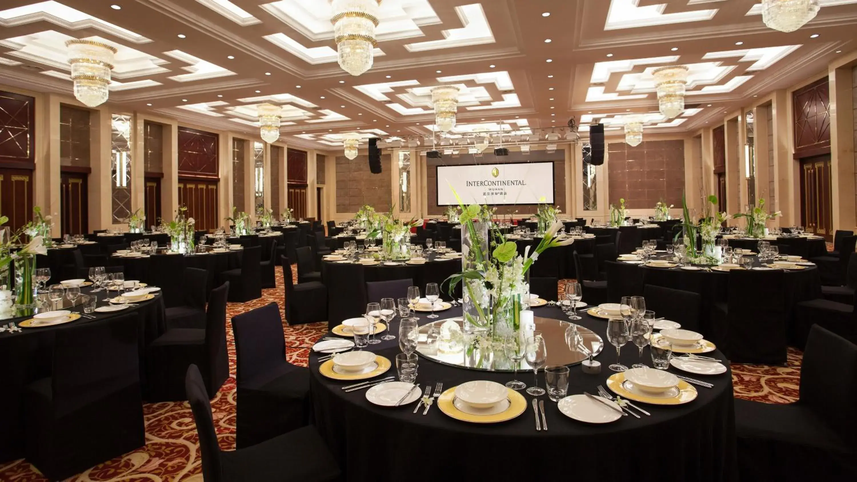 Banquet/Function facilities, Restaurant/Places to Eat in InterContinental Wuhan, an IHG Hotel