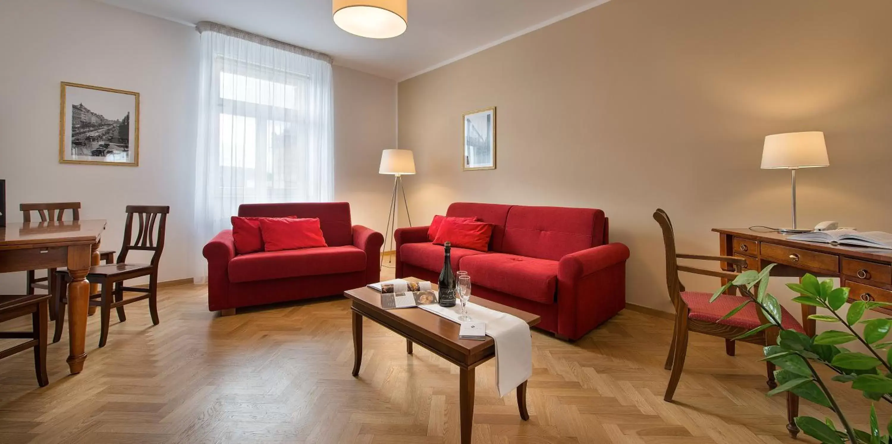 Living room, Seating Area in Hotel Suite Home Prague