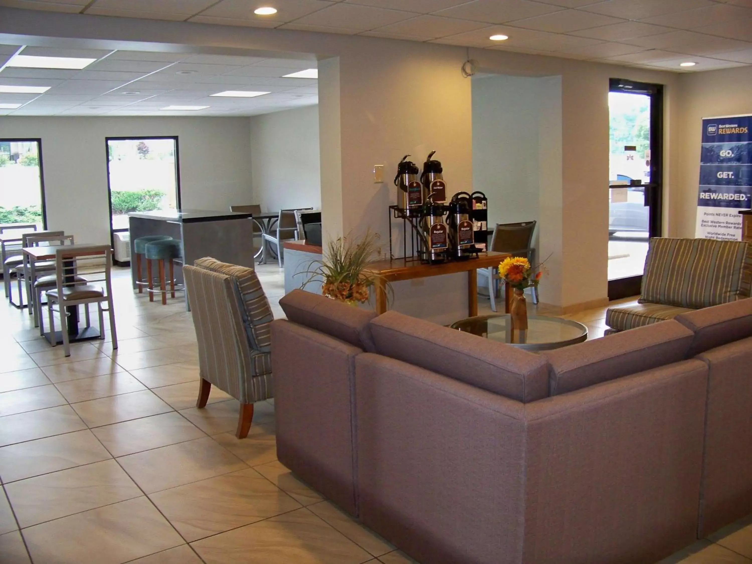 Lobby or reception in Best Western of Murphy