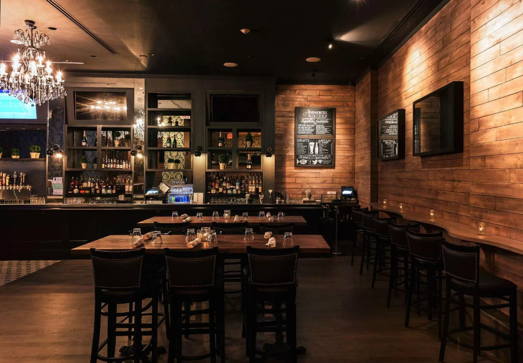 Restaurant/places to eat in Hilton Garden Inn New York/Midtown Park Avenue