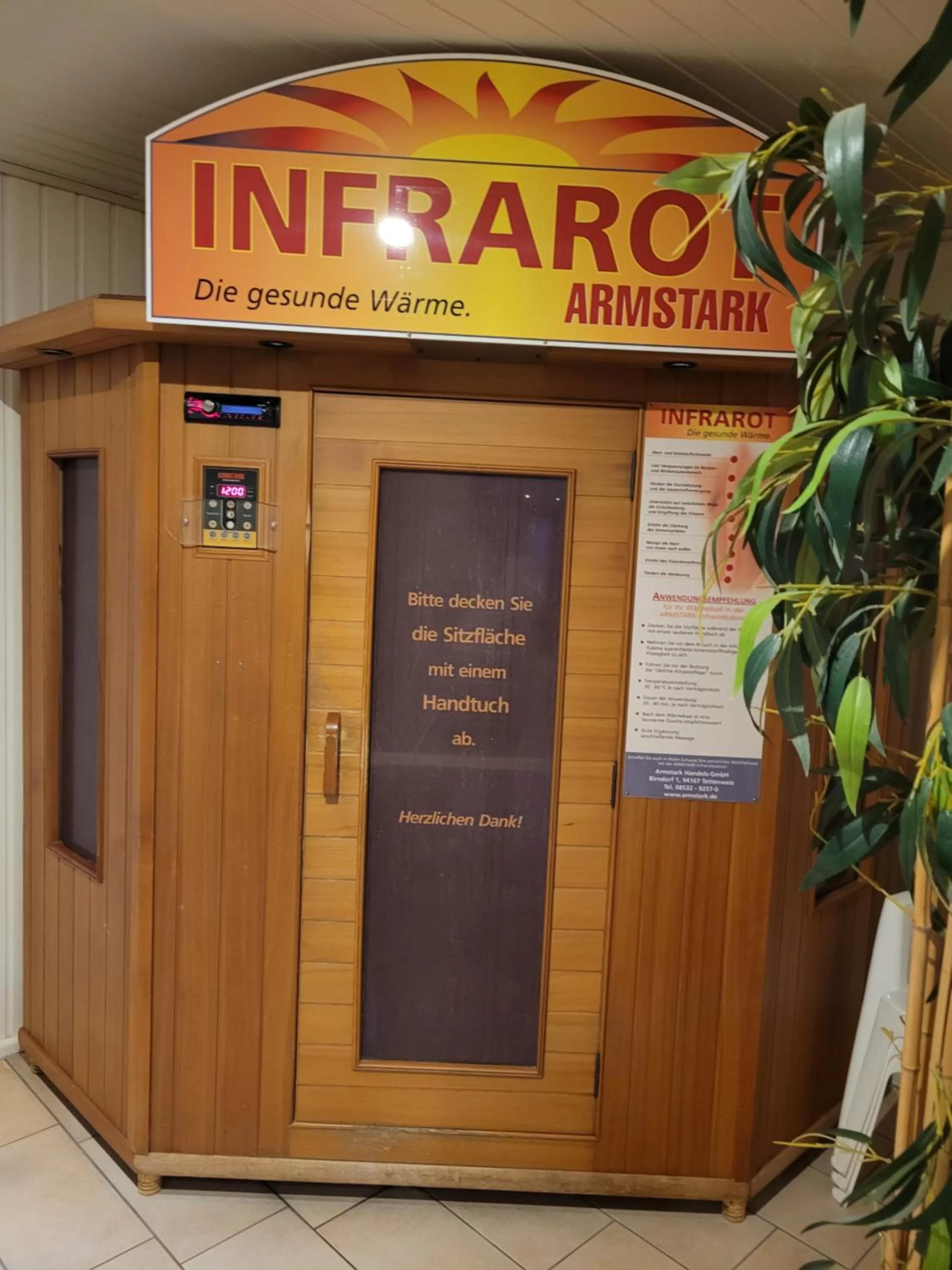 Swimming pool in King Panorama mit Netflix