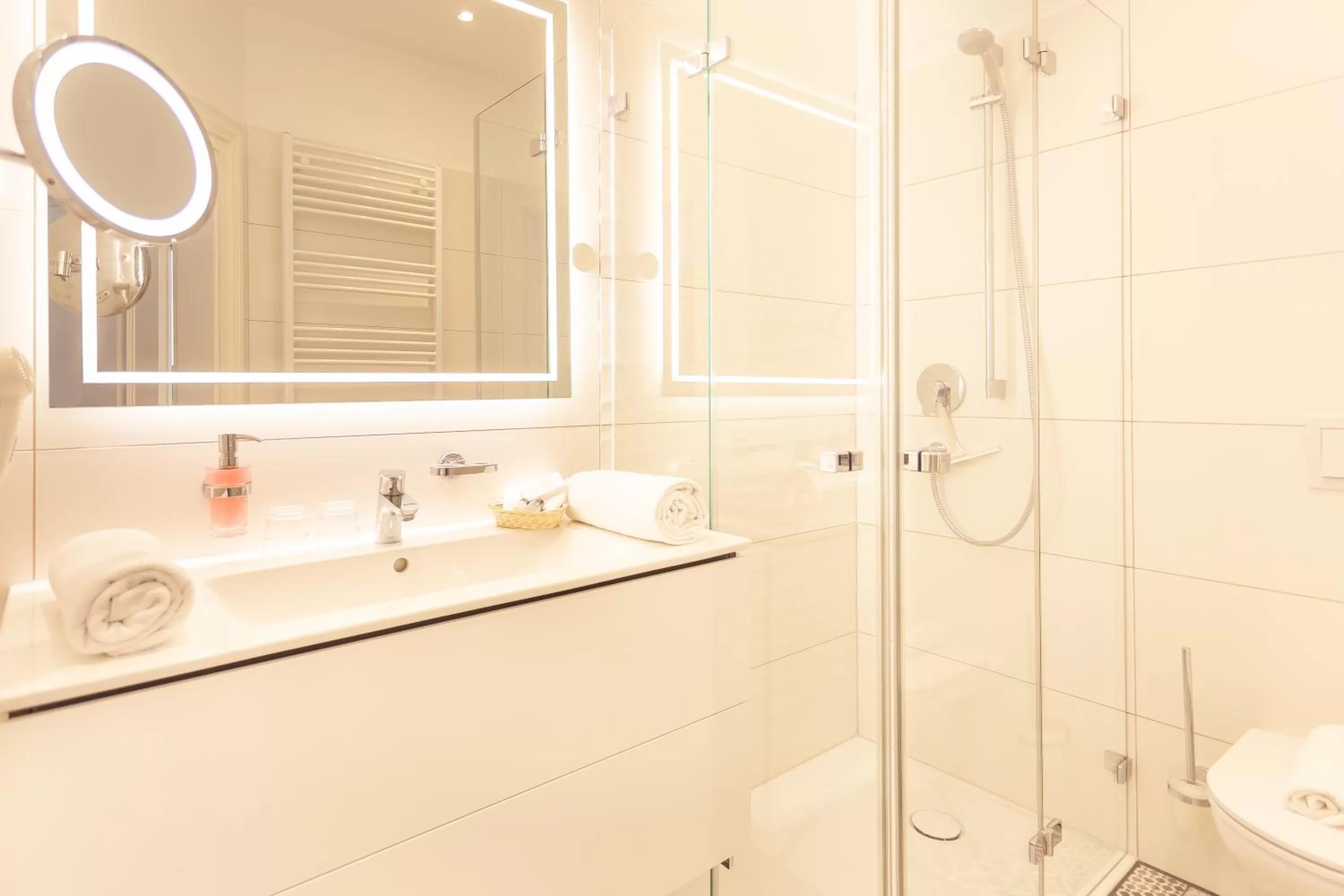 Bathroom in Hotel Vier Jahreszeiten Binz