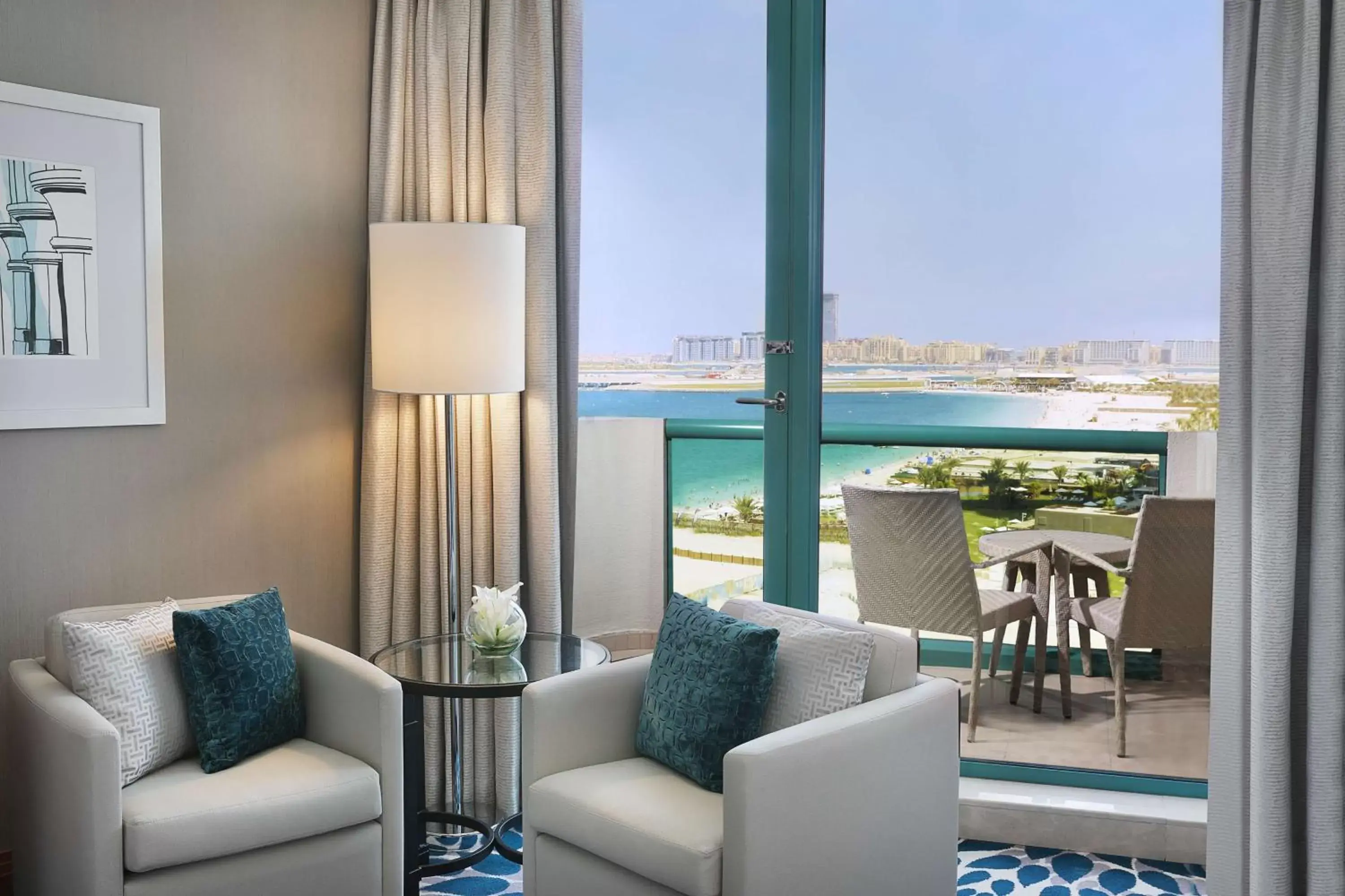 Living room in Hilton Dubai Jumeirah