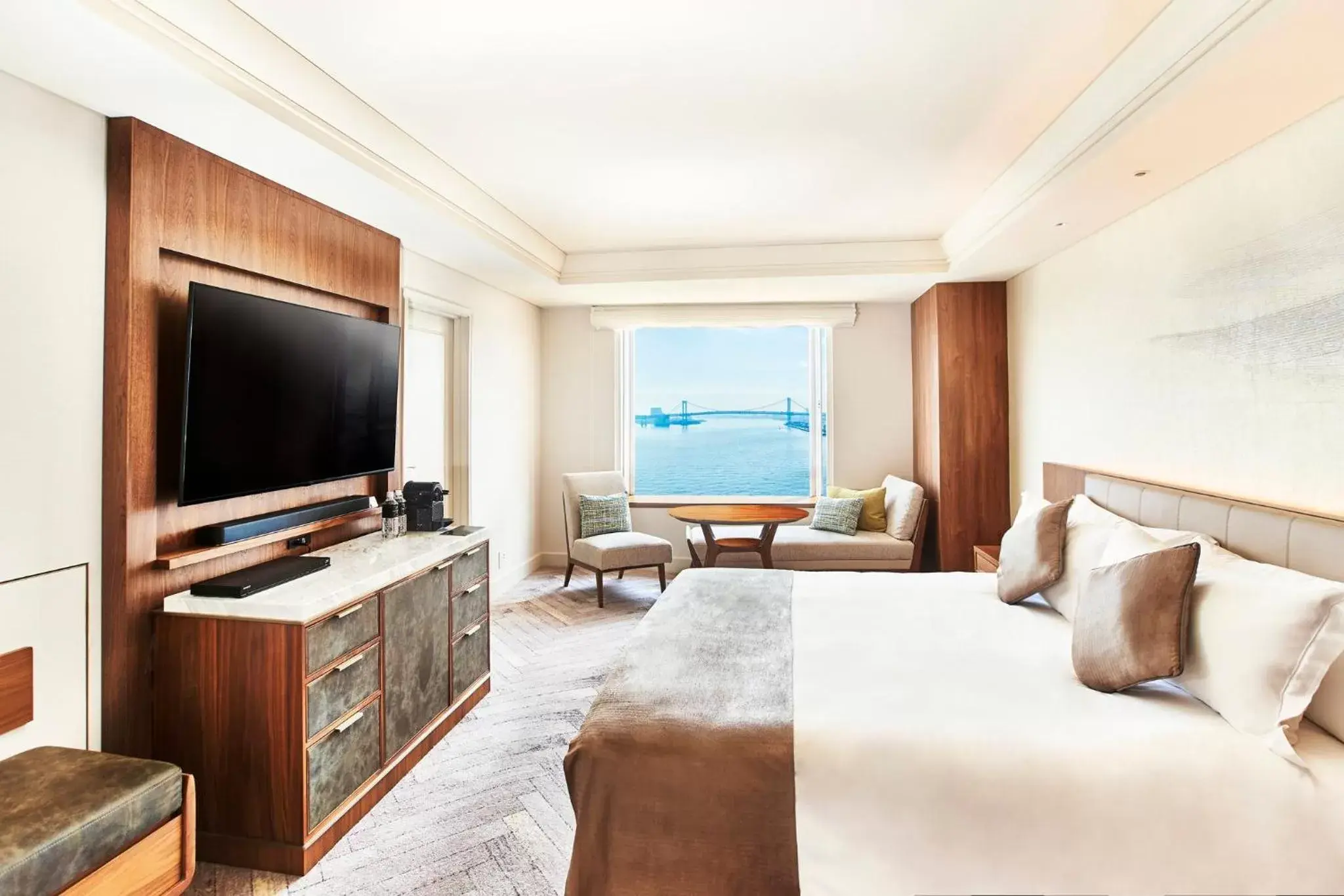 Photo of the whole room in InterContinental Tokyo Bay