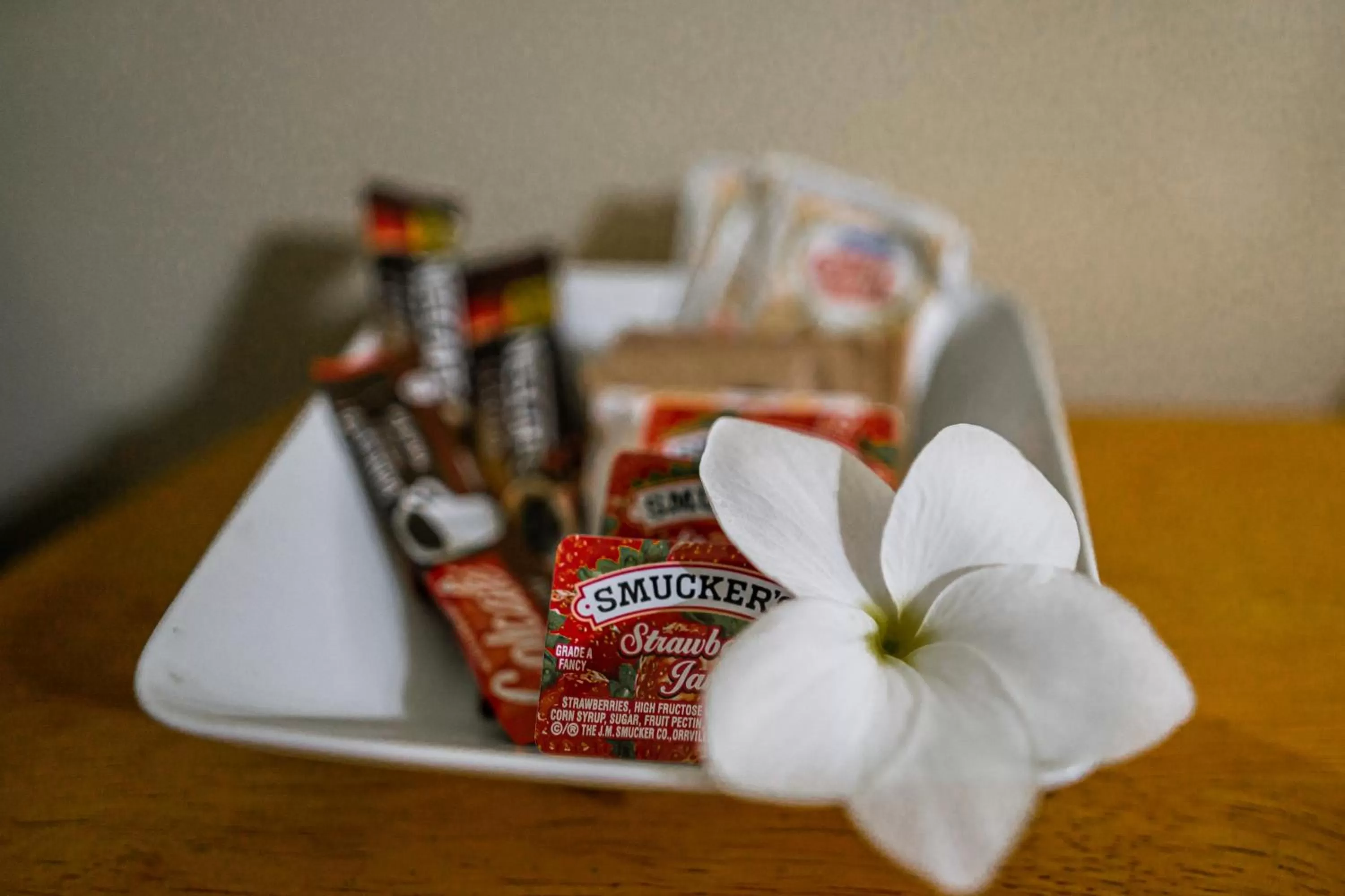 Coffee/tea facilities in Connie's Comfort Suites