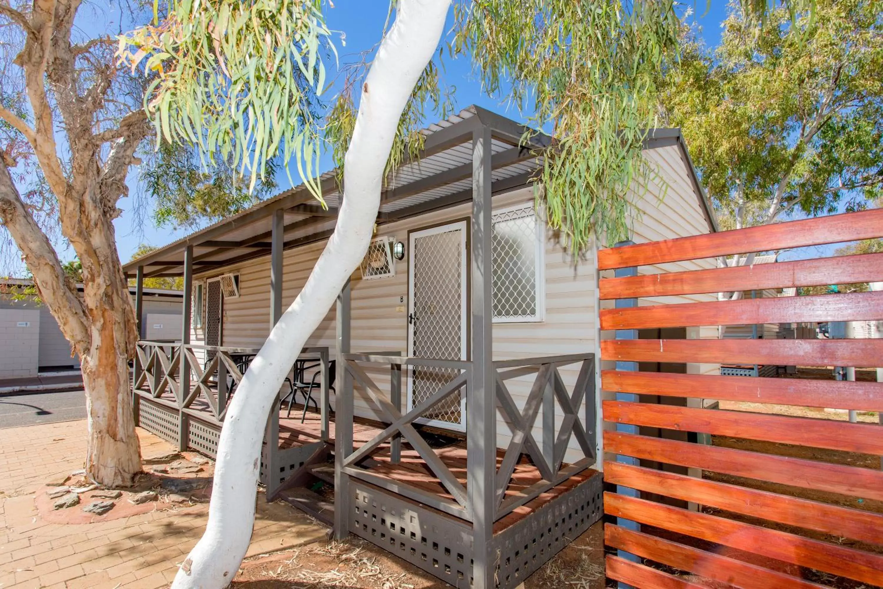 Balcony/Terrace, Property Building in Discovery Parks - Pilbara, Karratha