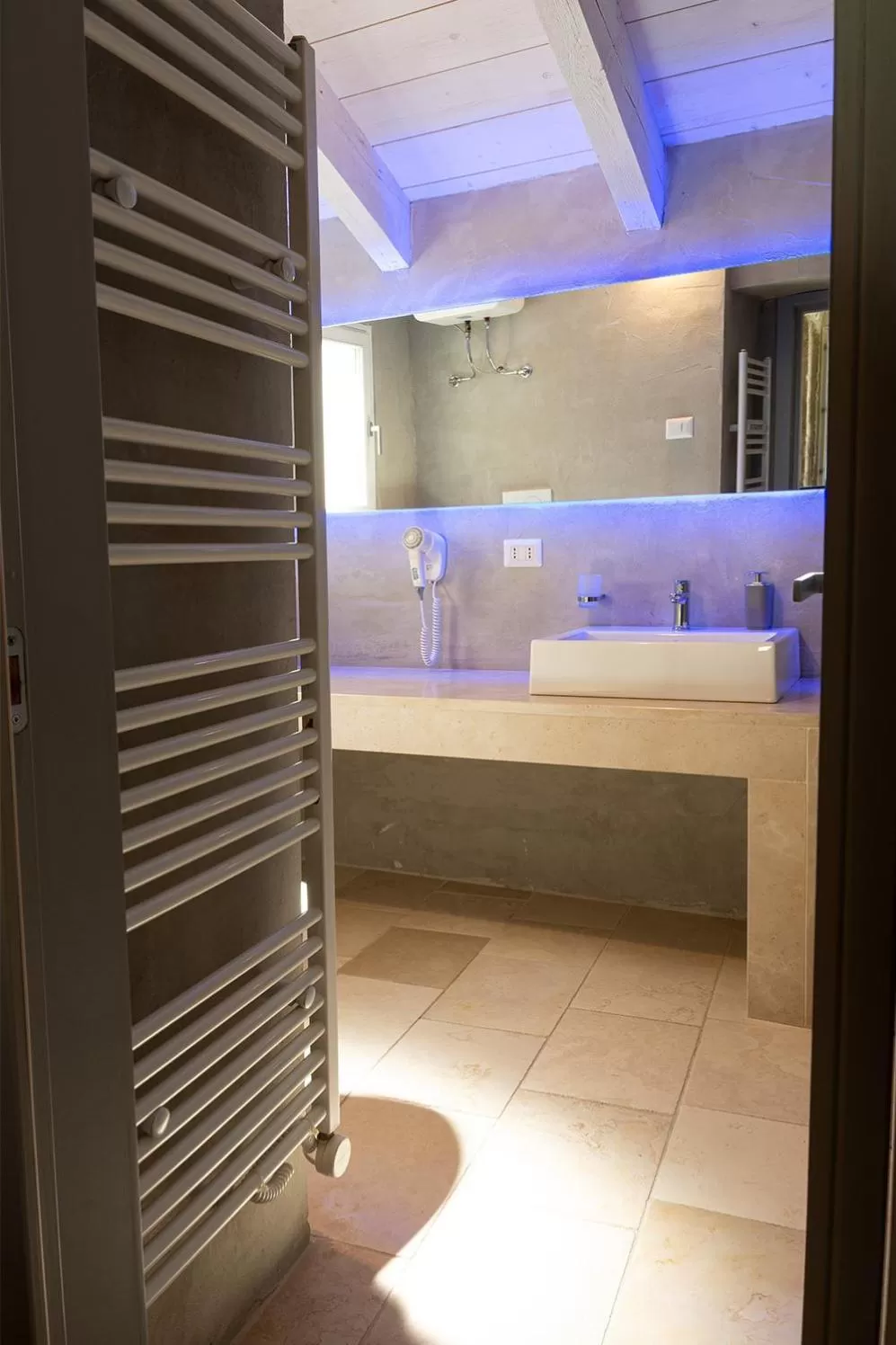 Bathroom in Graffiti Living - Affittacamere