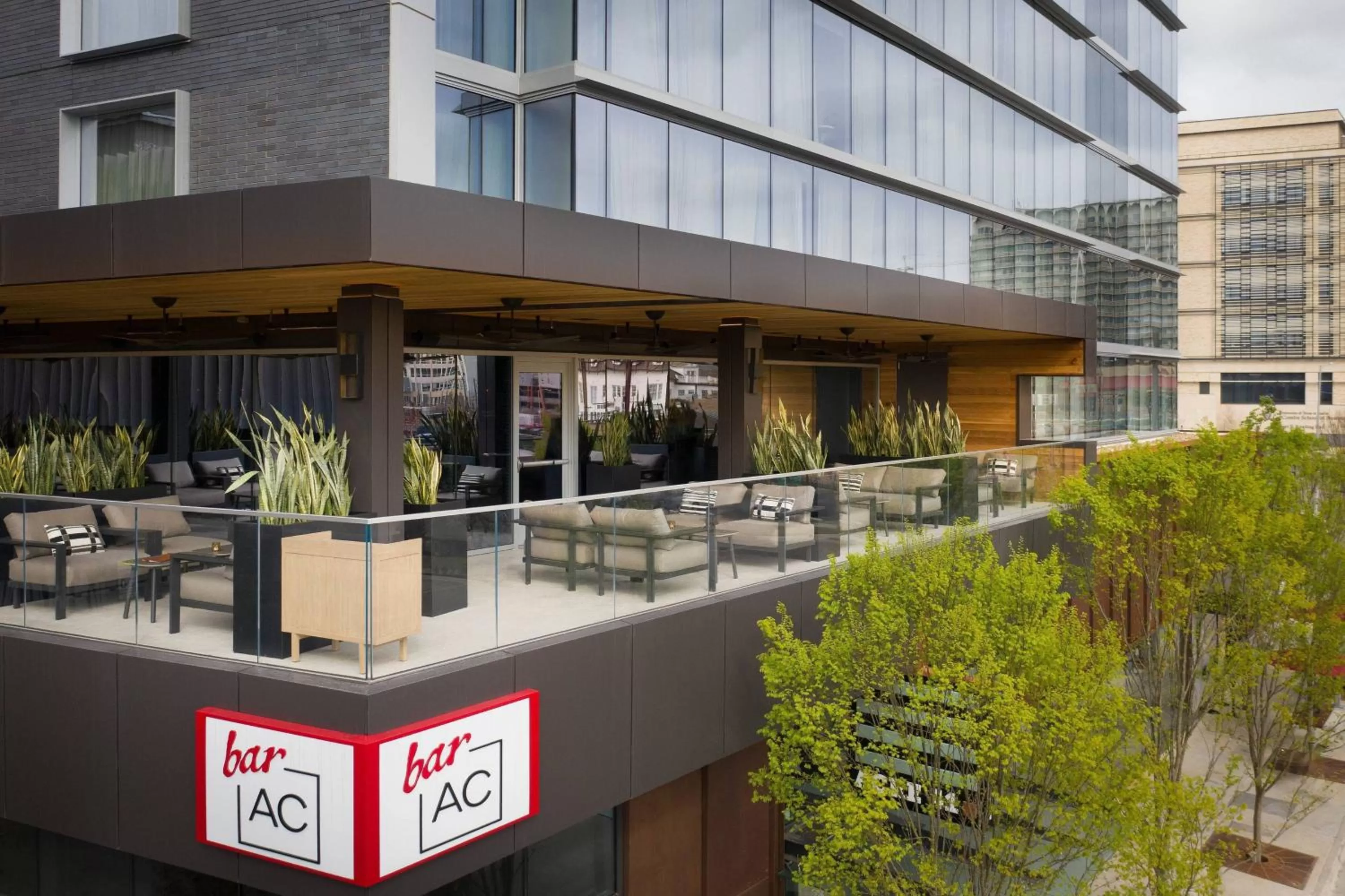 Lounge or bar in AC Hotel by Marriott Austin-University