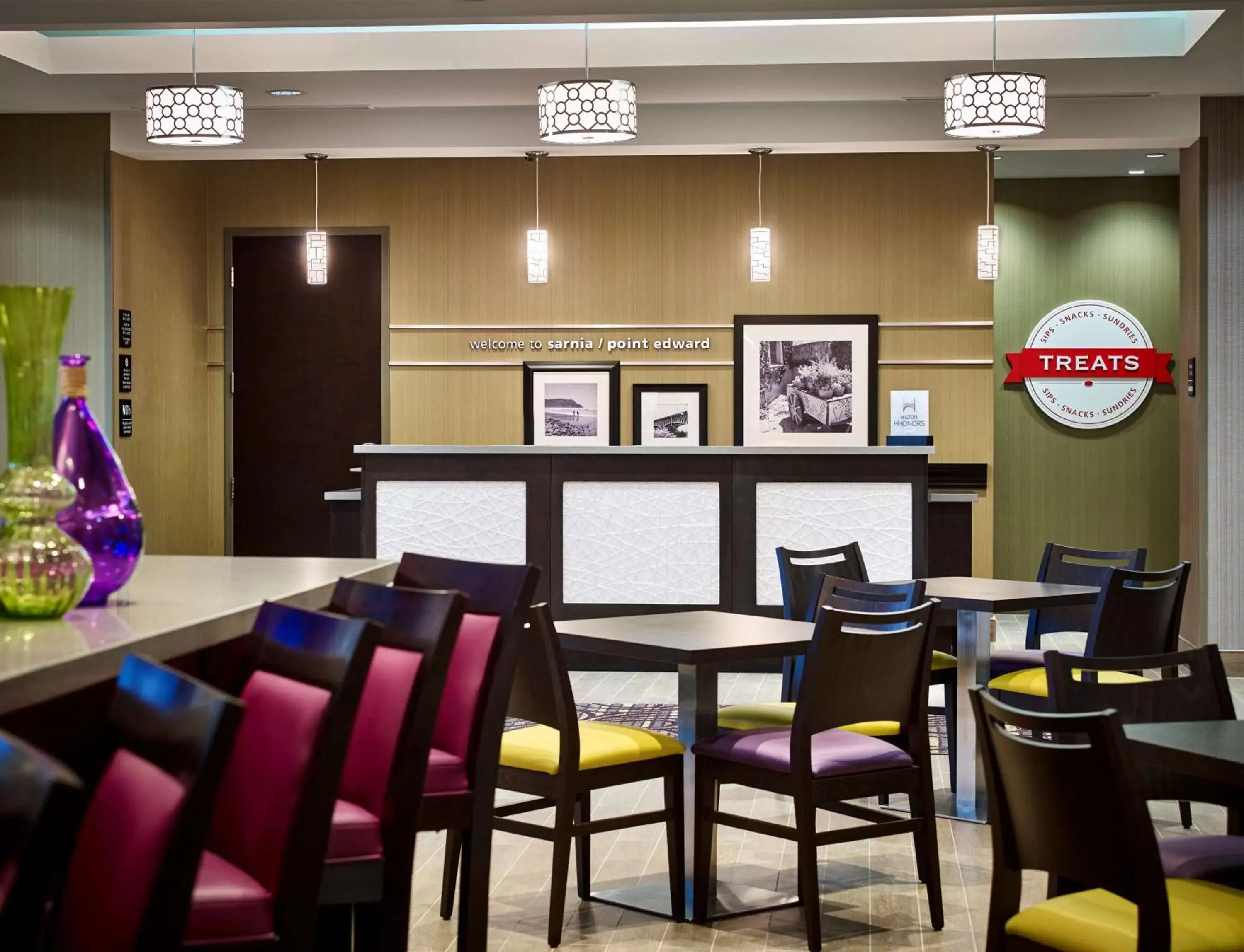 Dining area, Restaurant/Places to Eat in Hampton Inn by Hilton Sarnia/Point Edward