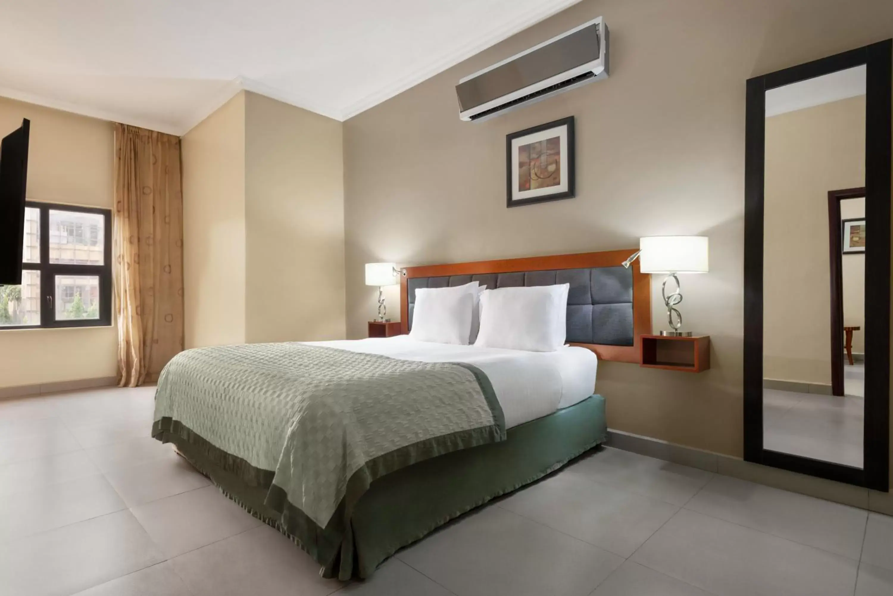 Bedroom, Bed in Hawthorn Suites by Wyndham Abuja