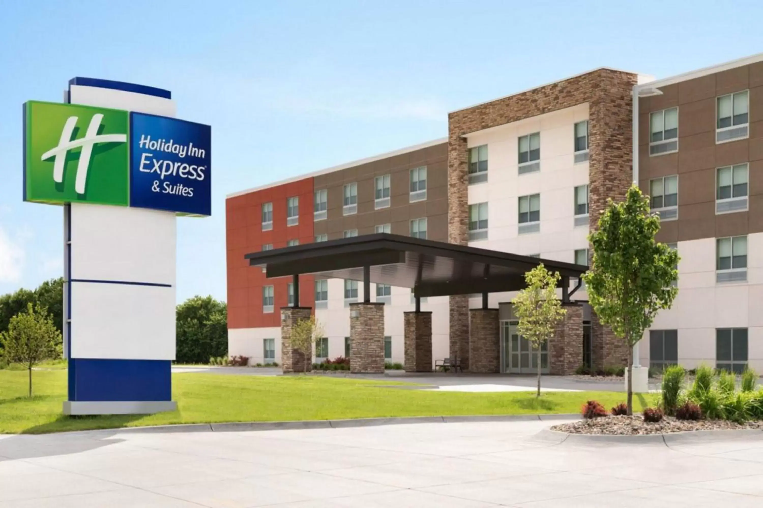 Property building in Holiday Inn Express & Suites - Latta, an IHG Hotel