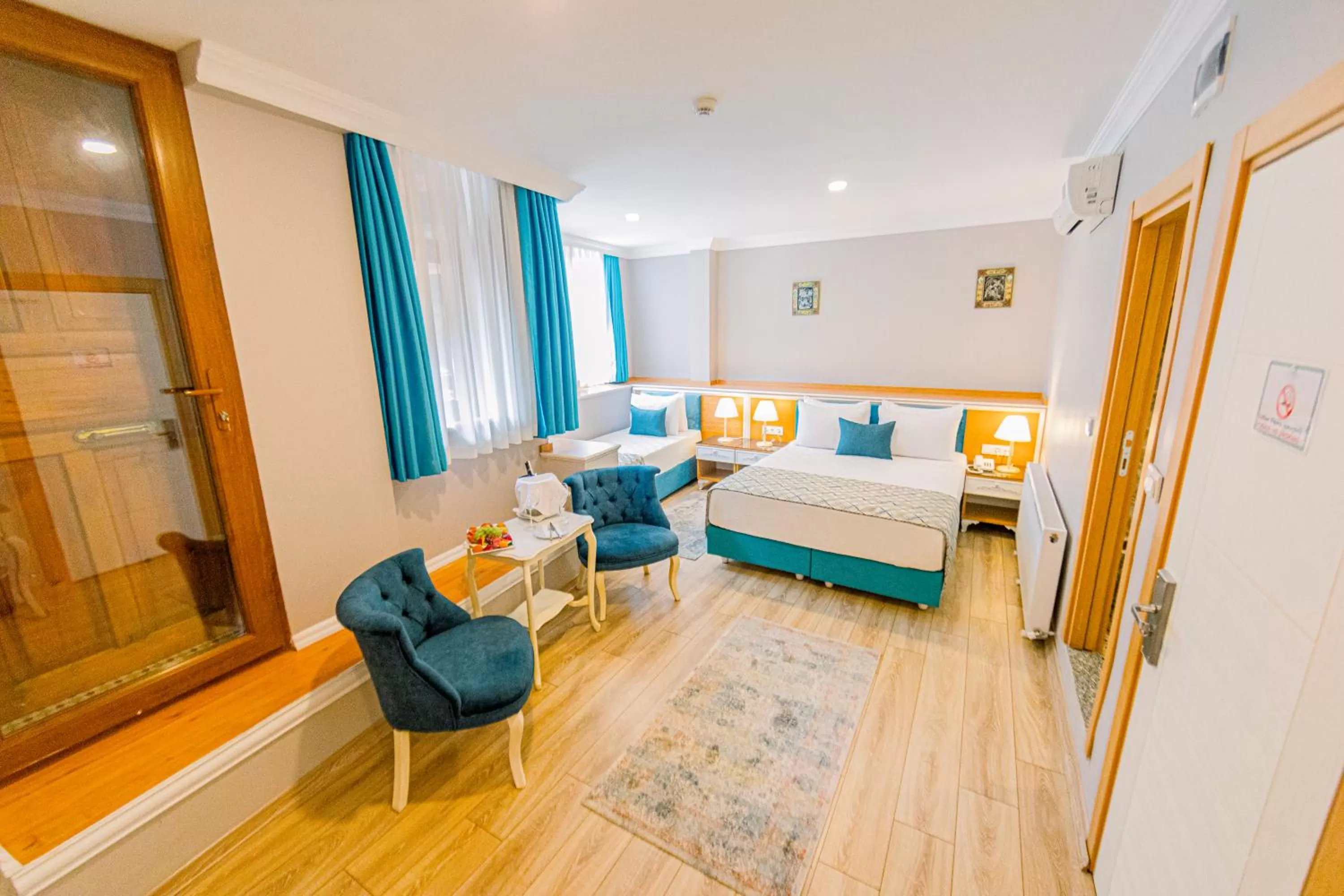 Massage, Bed in Acacia Mansion Hotel