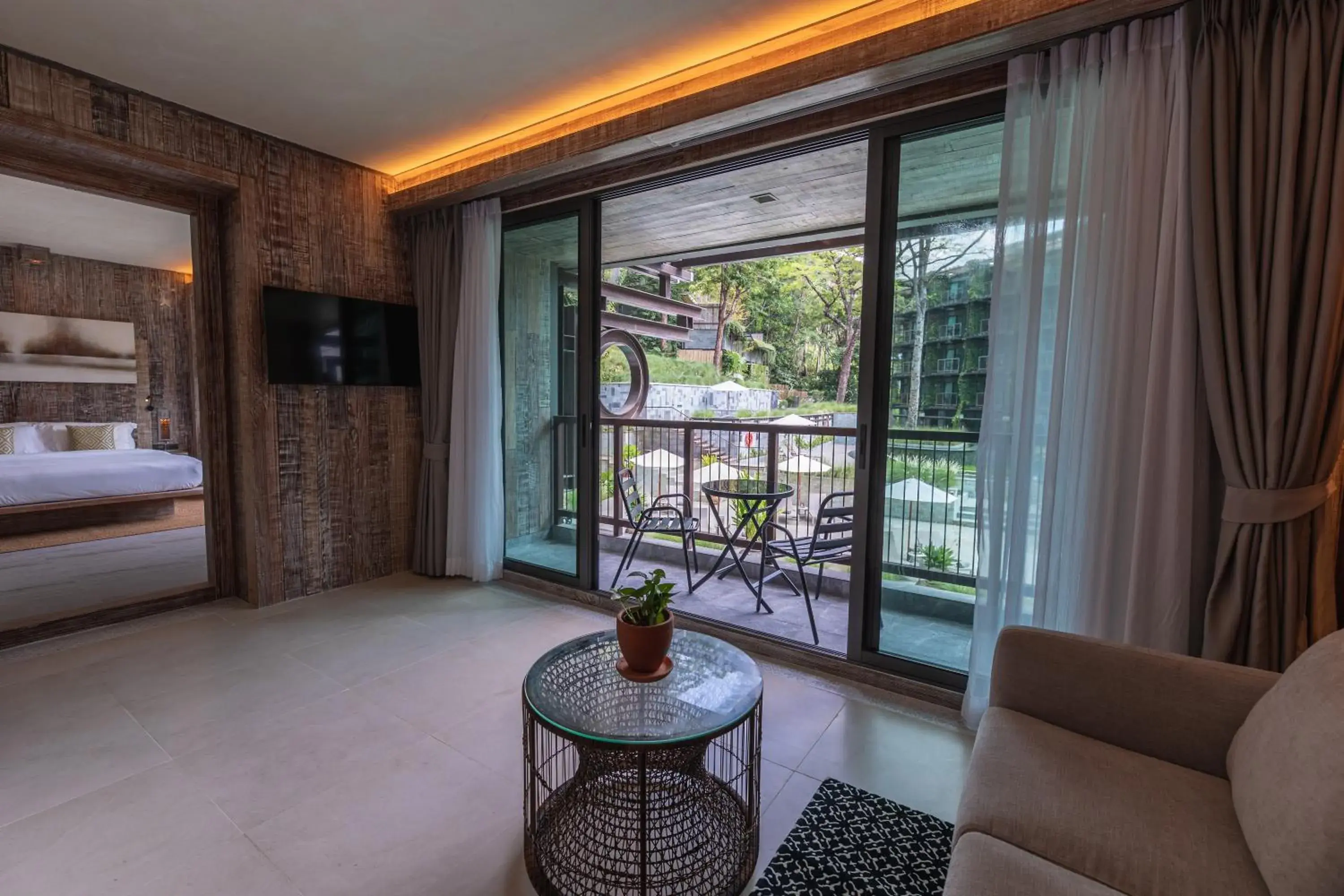 Living room, Seating Area in Dinso Resort & Villas Phuket an IHG Hotel