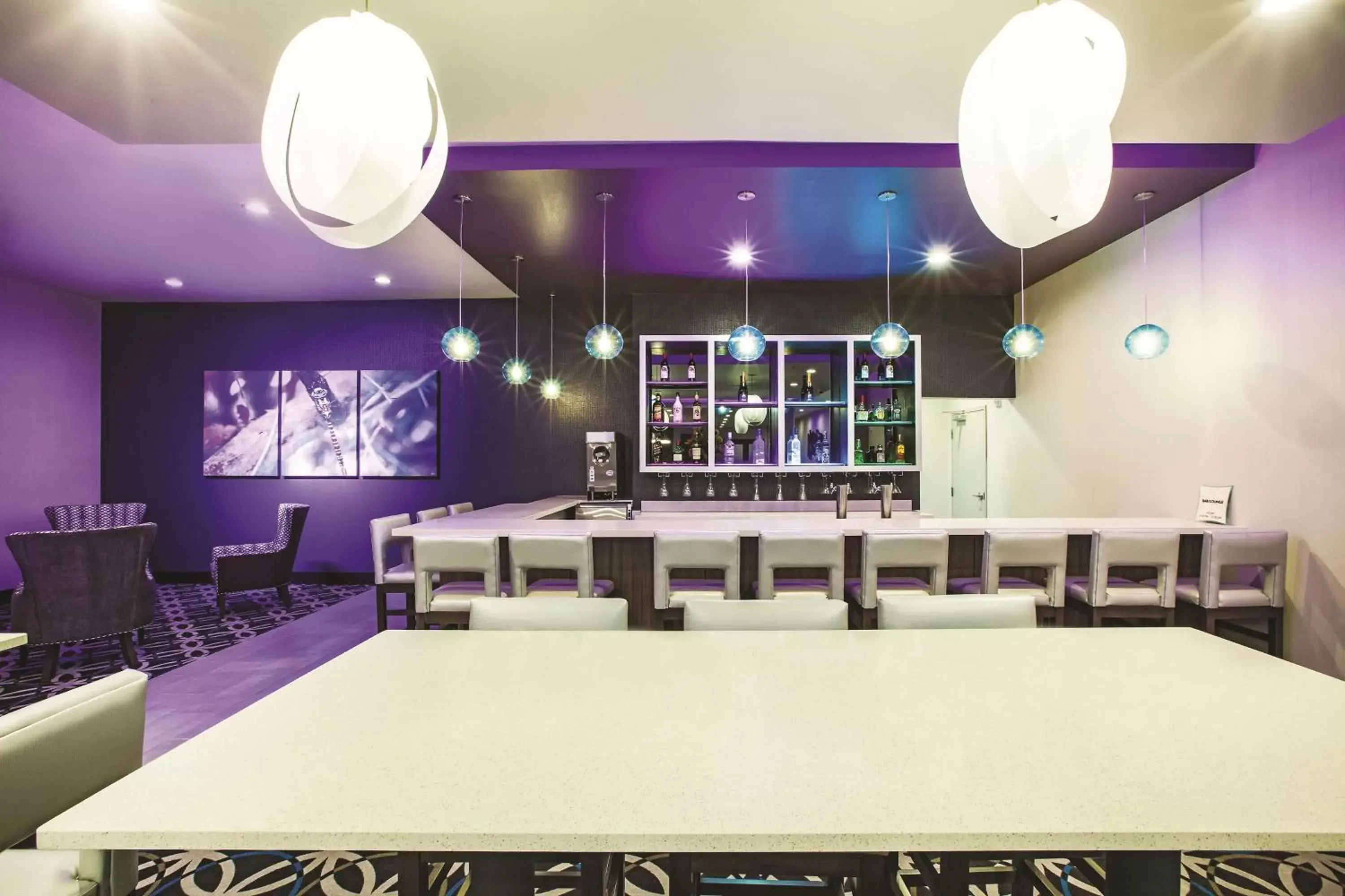 Lounge or bar, Lounge/Bar in La Quinta by Wyndham McAllen La Plaza Mall