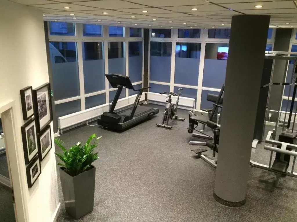 Fitness centre/facilities, Fitness Center/Facilities in Hotel Rheingold