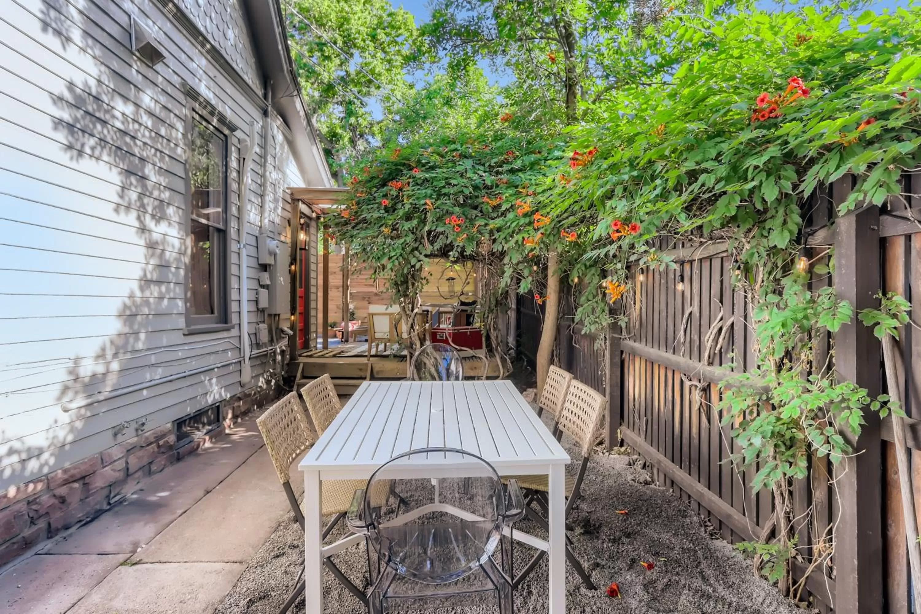 Patio in A-Lodge Lyons