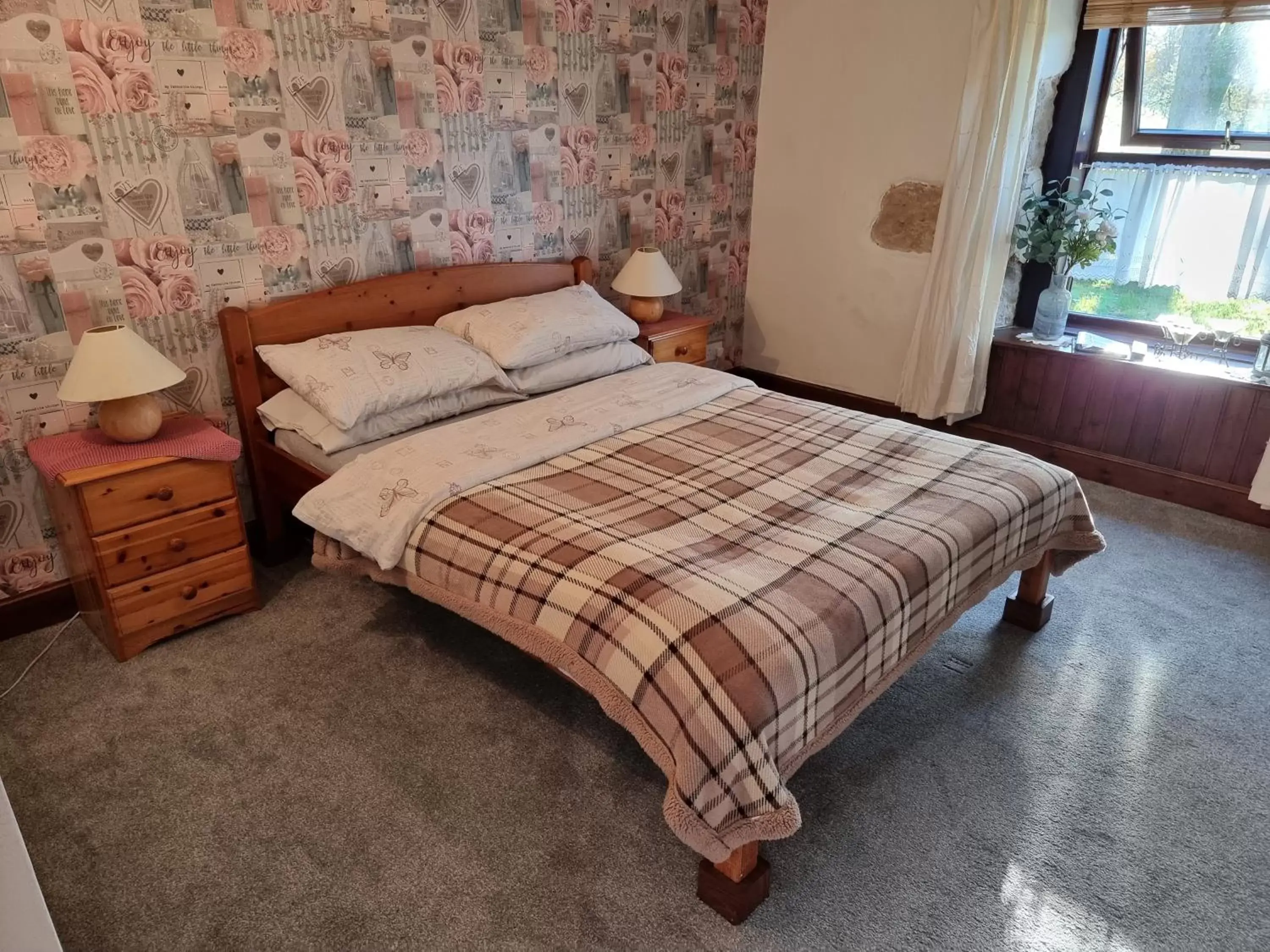 Twin Room with Private Bathroom - single occupancy in B&B Drum Farm Twin Room with Private Bathroom - single occupancy in B&B Drum Farm