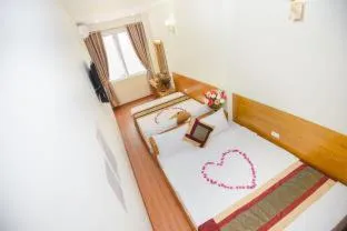 Bed in Old Town Palace Guest House