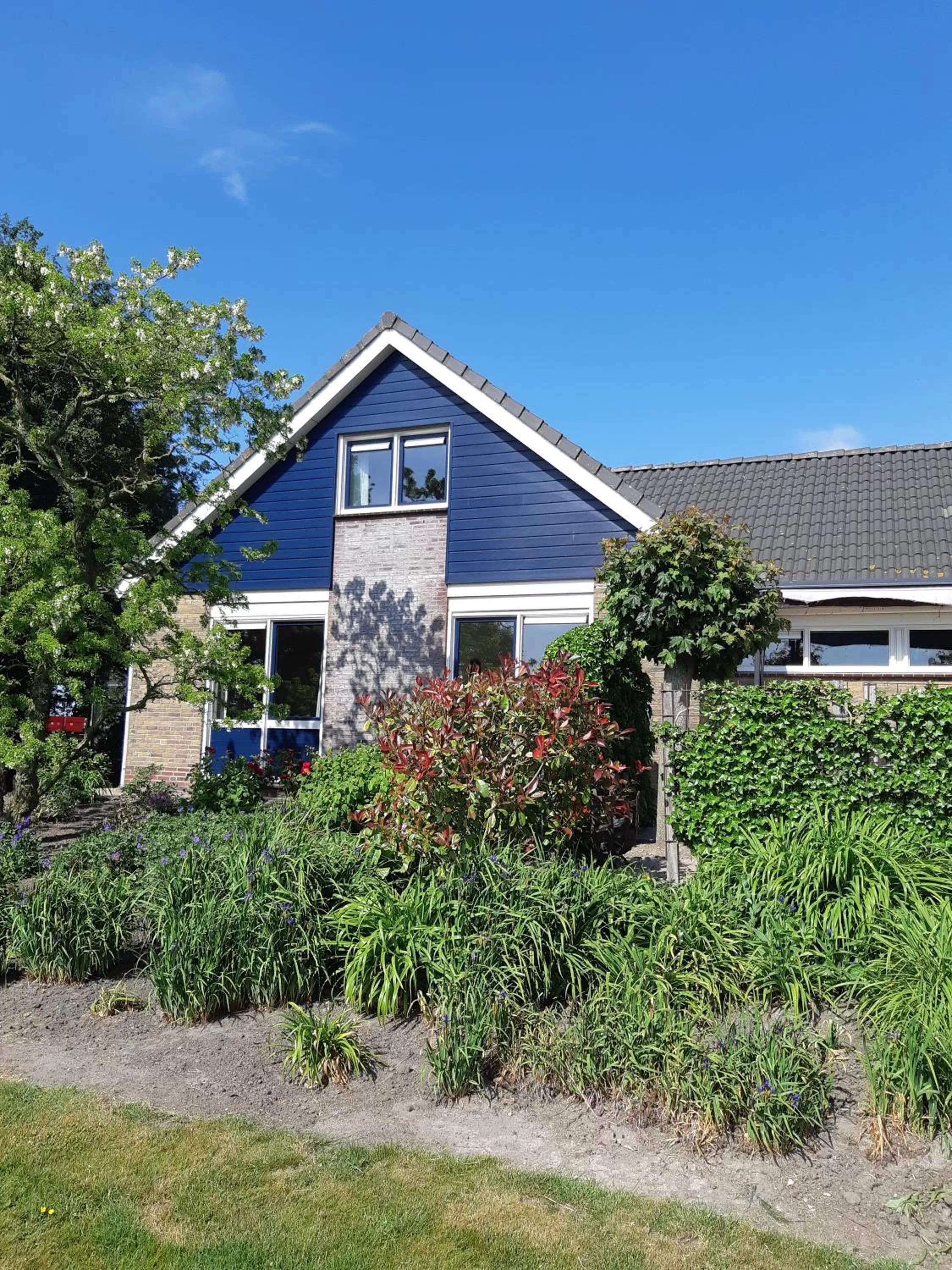 Property Building in B&B De Kandelaar