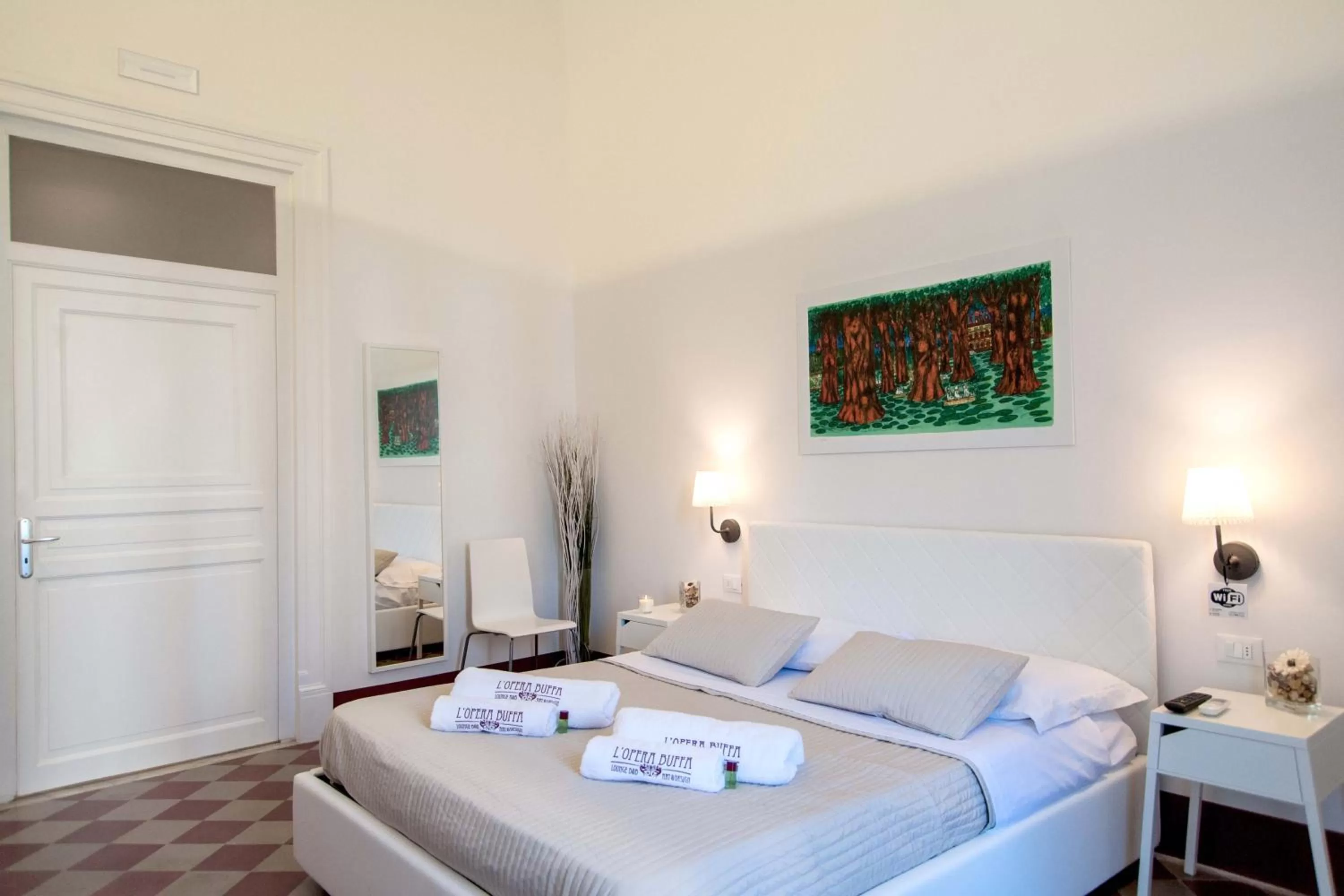 Photo of the whole room, Bed in L'Opera Buffa