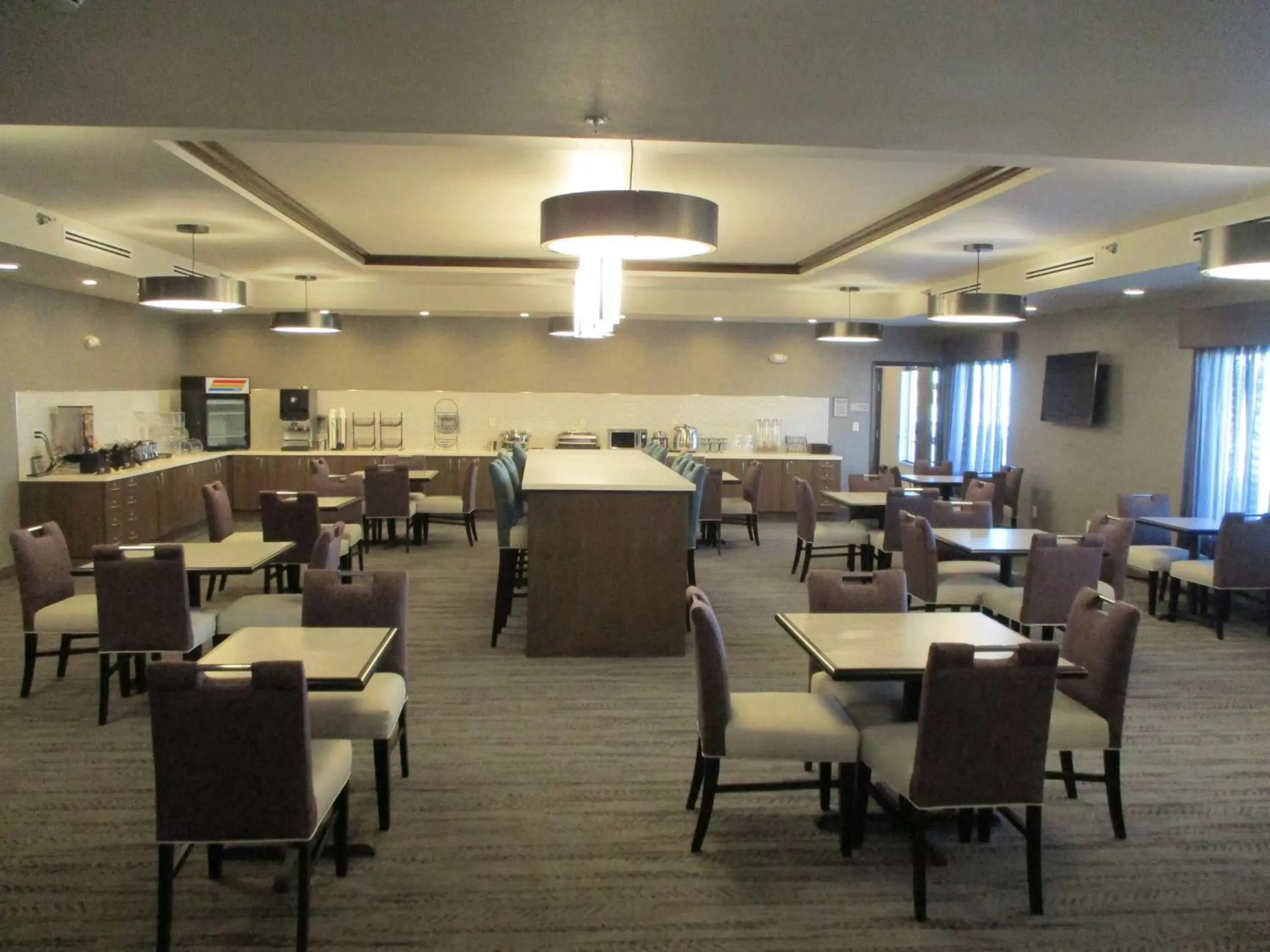 Restaurant/Places to Eat in Best Western Plus Rapid City Rushmore