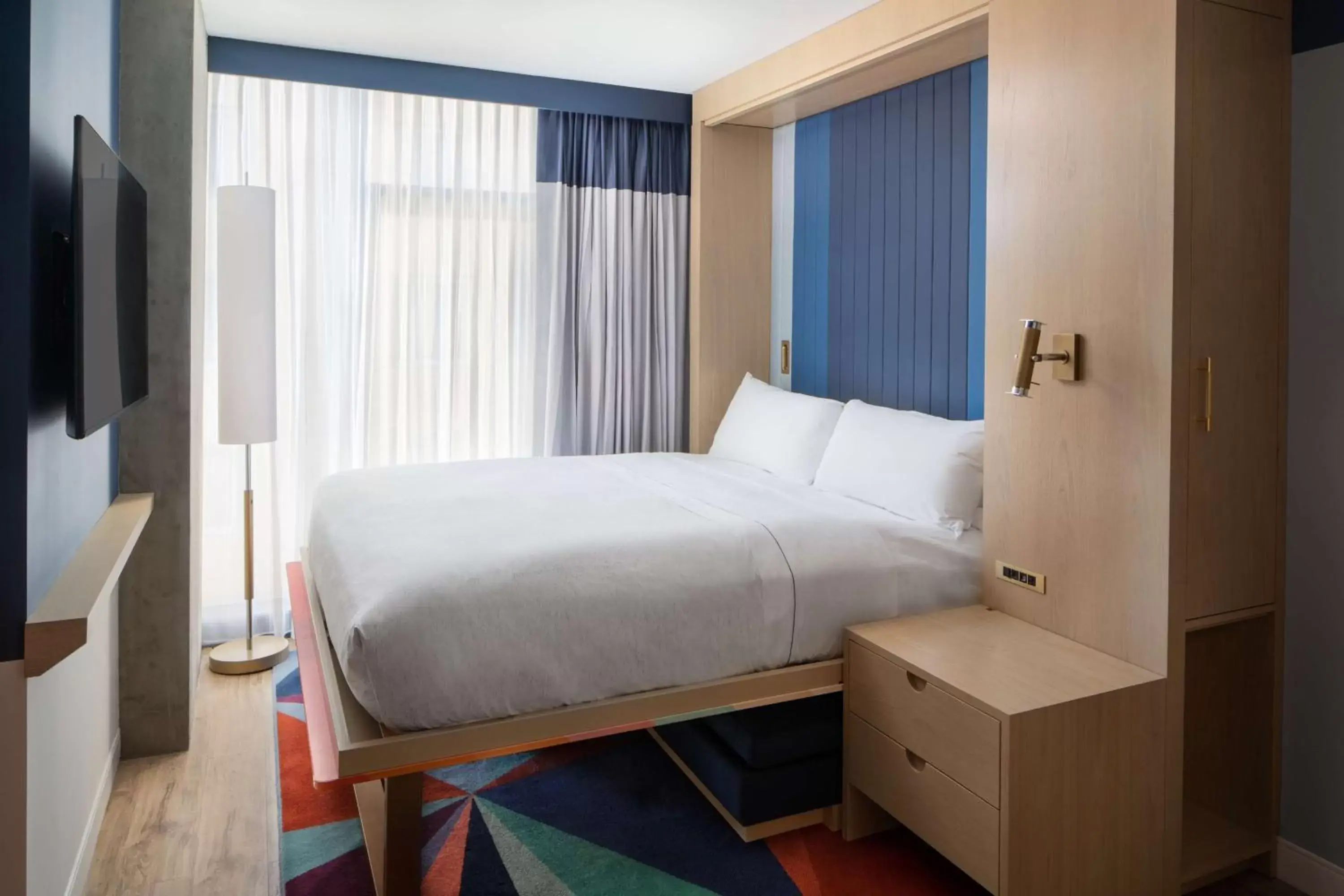 Bedroom, Bed in Motto by Hilton New York City Chelsea