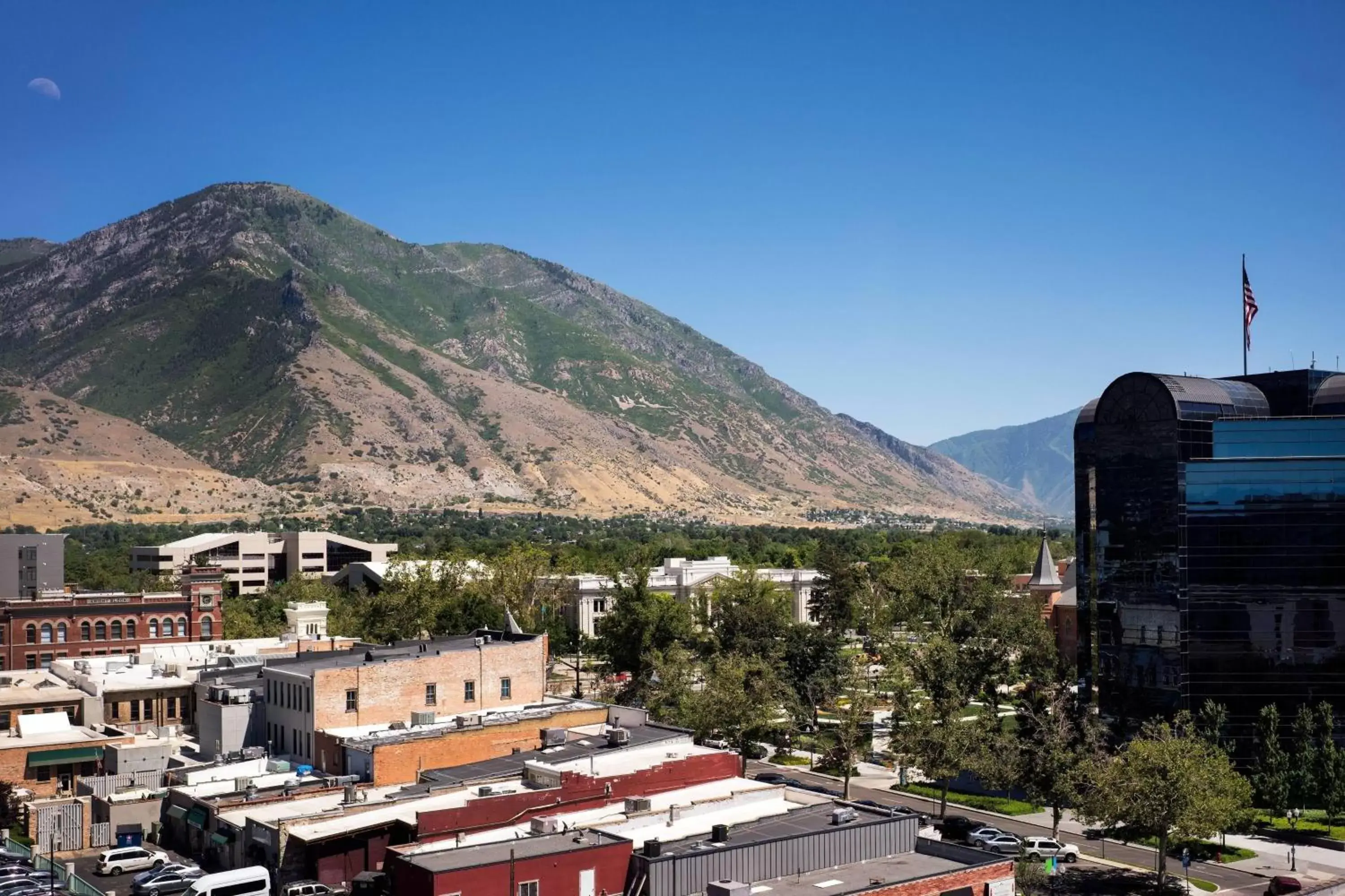 Photo of the whole room, Mountain View in Provo Marriott Hotel & Conference Center