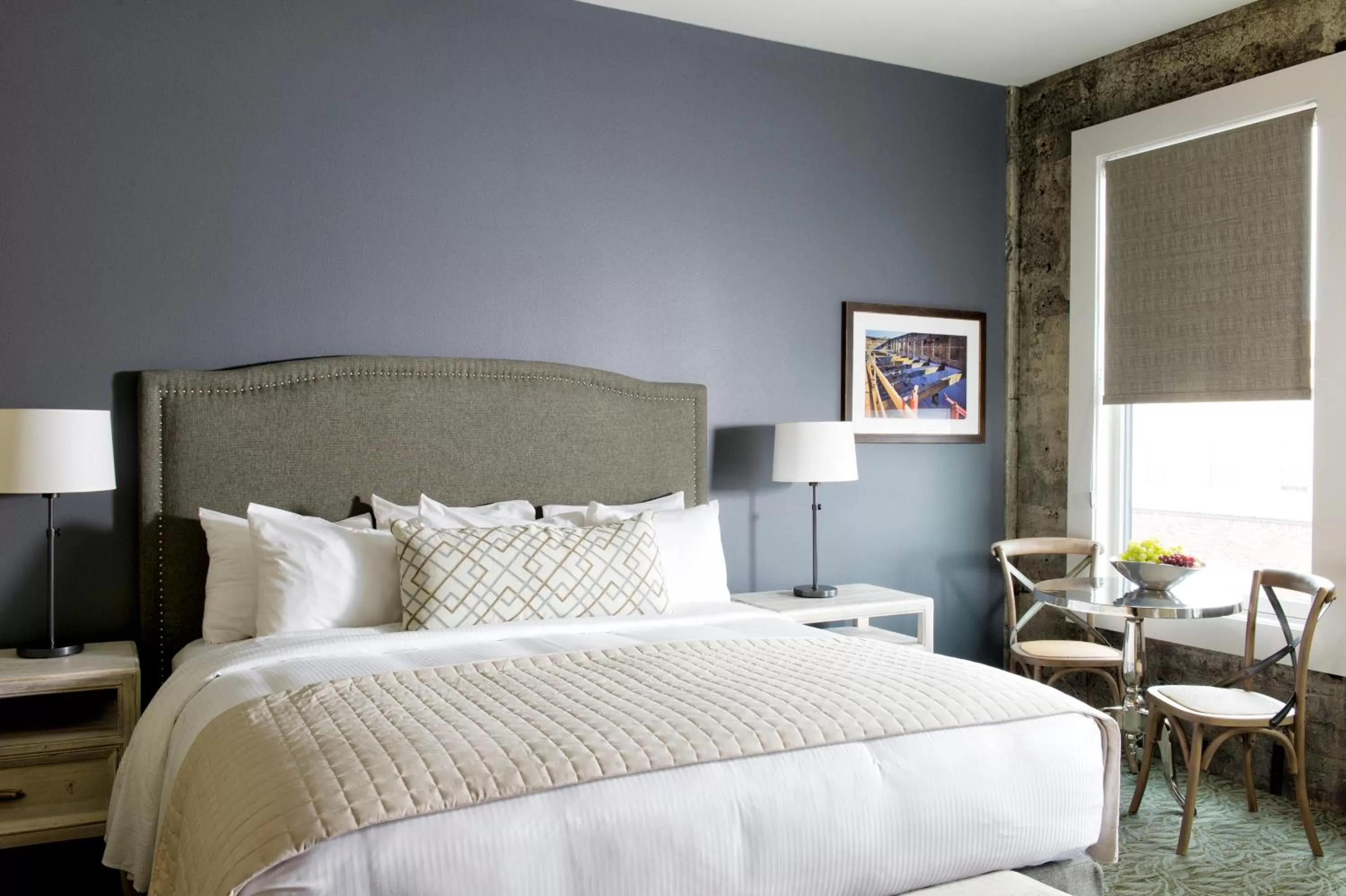 Decorative detail, Bed in Inn at Lynden