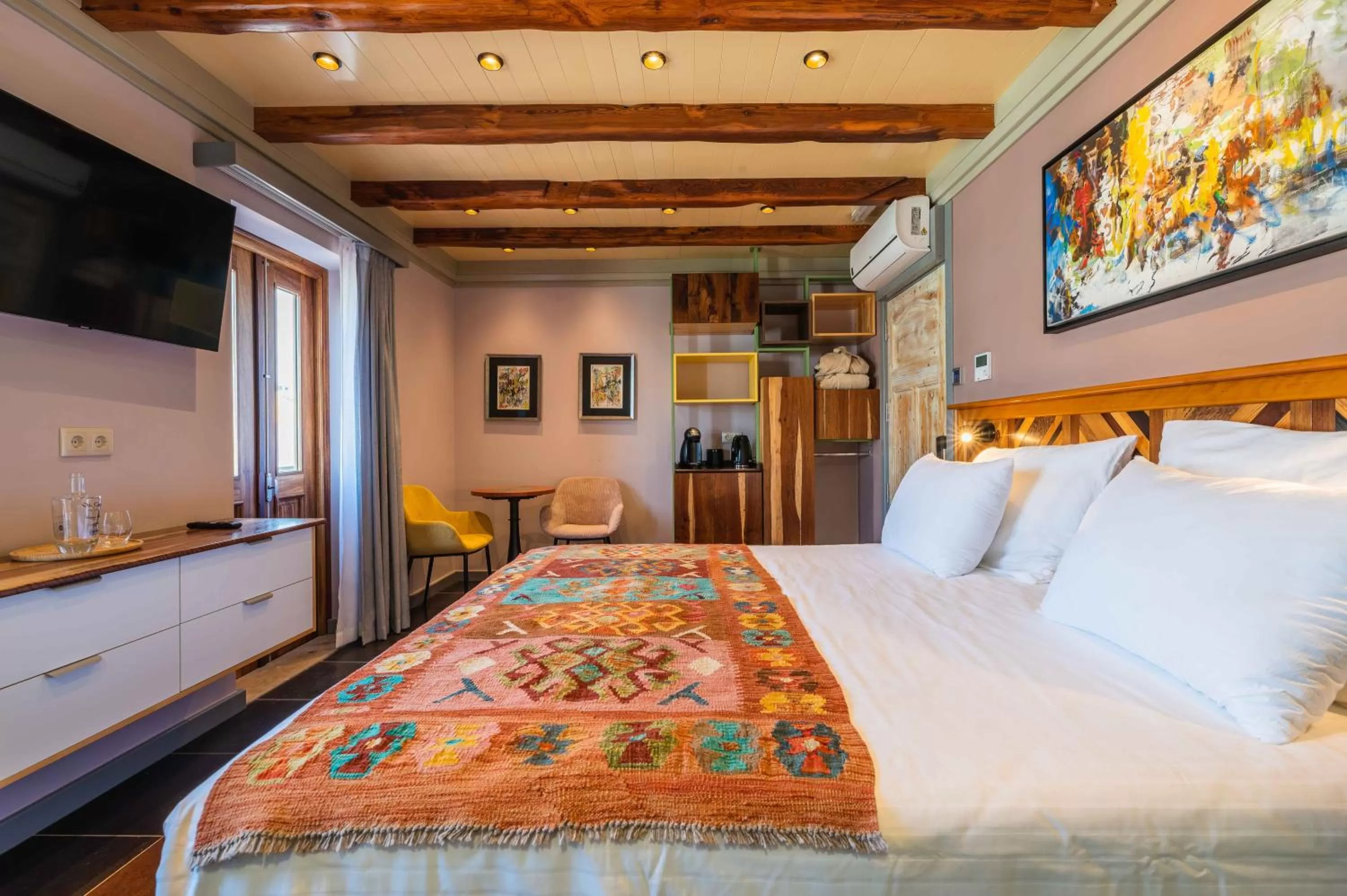 Photo of the whole room, Bed in Vila Origens Boutique Hotel Albufeira – Adults Only