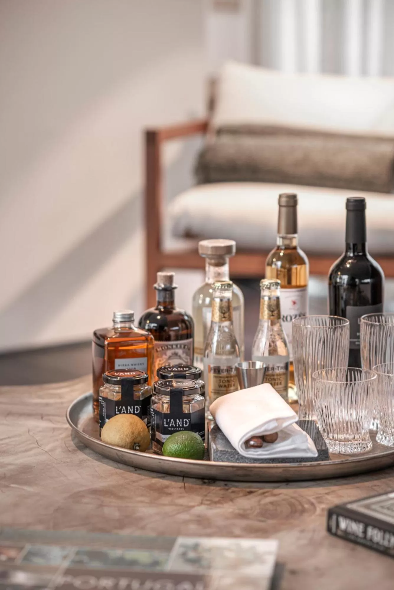 Alcoholic drinks in L'AND Vineyards - Relais & Châteaux