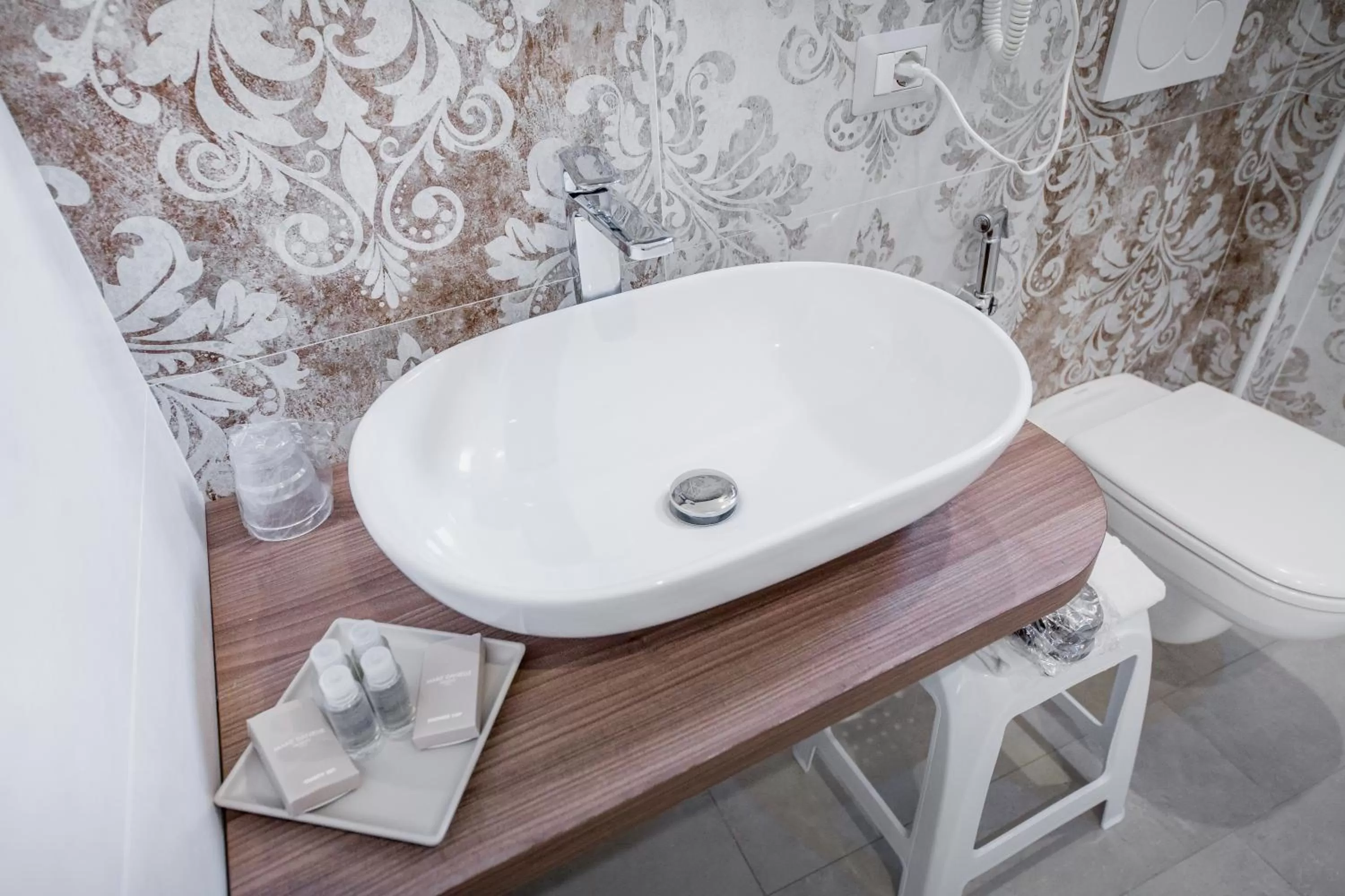 Ossuna Bay Hotel Boutique