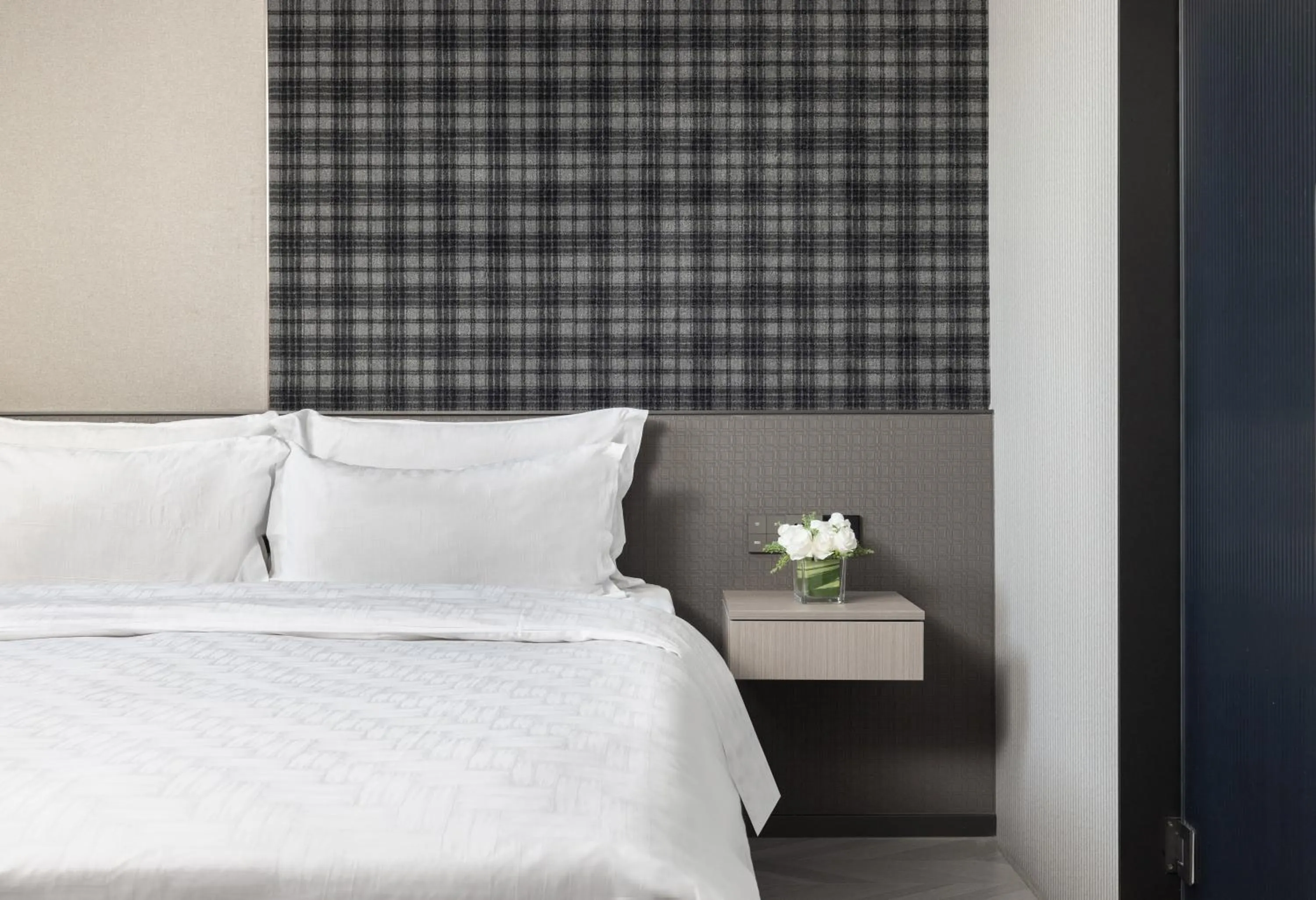 Bed in Bali Yating Hotel