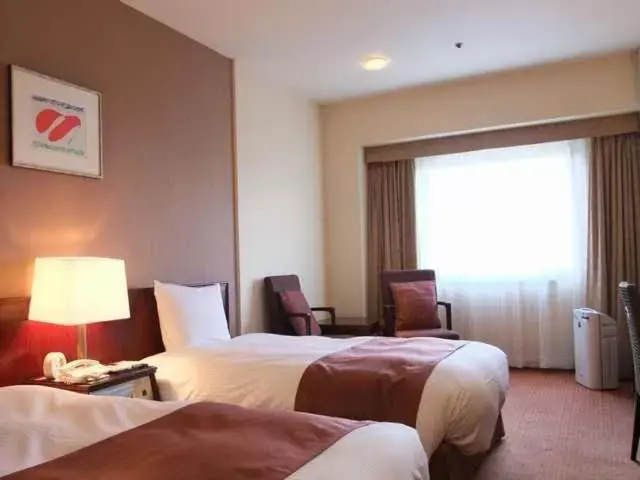 Standard Twin Room with No Cleaning Service - Non-Smoking in Fukuyama New Castle Hotel Standard Twin Room with No Cleaning Service - Non-Smoking in Fukuyama New Castle Hotel