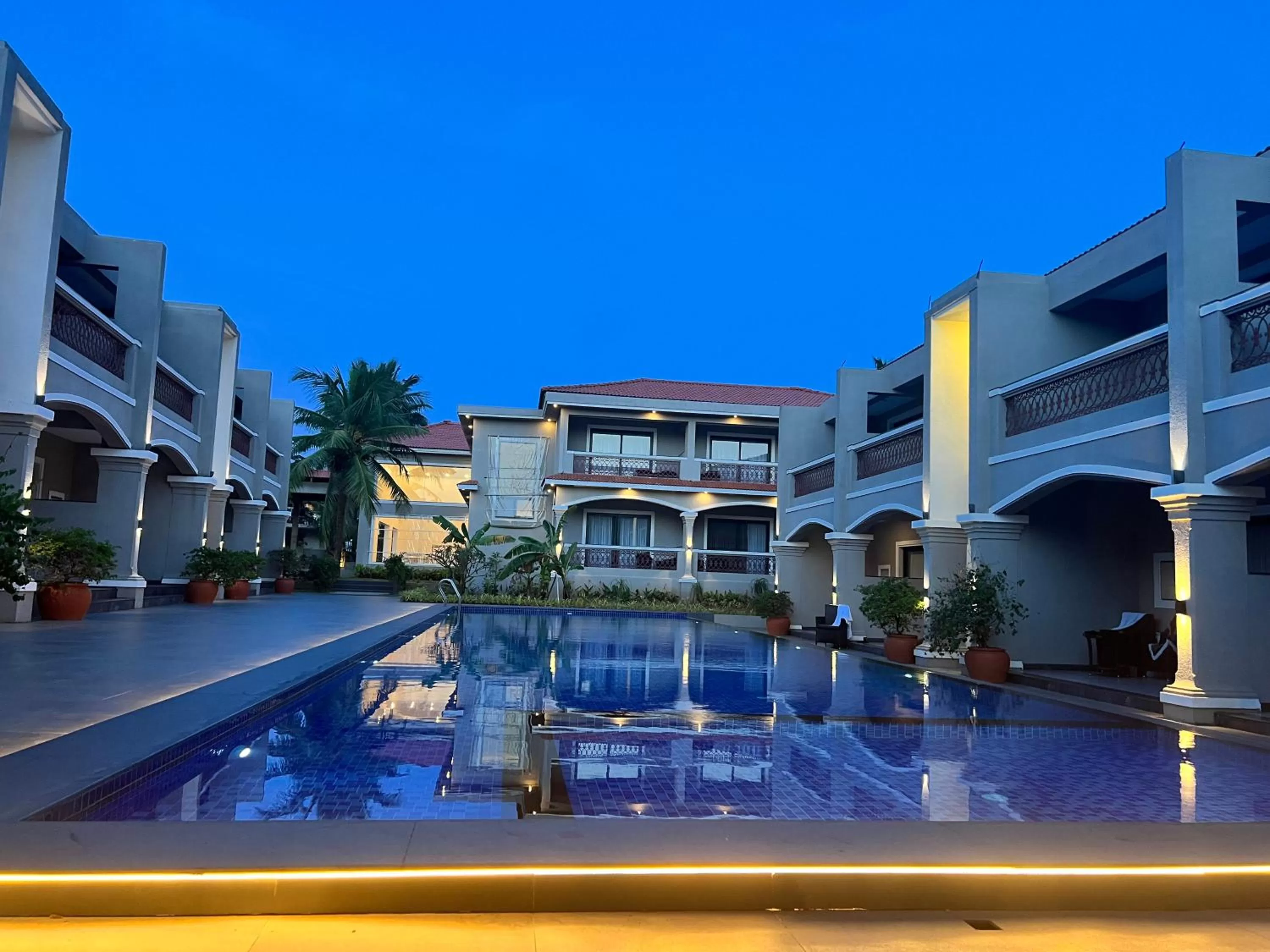 Swimming Pool in Chalston Beach Resort