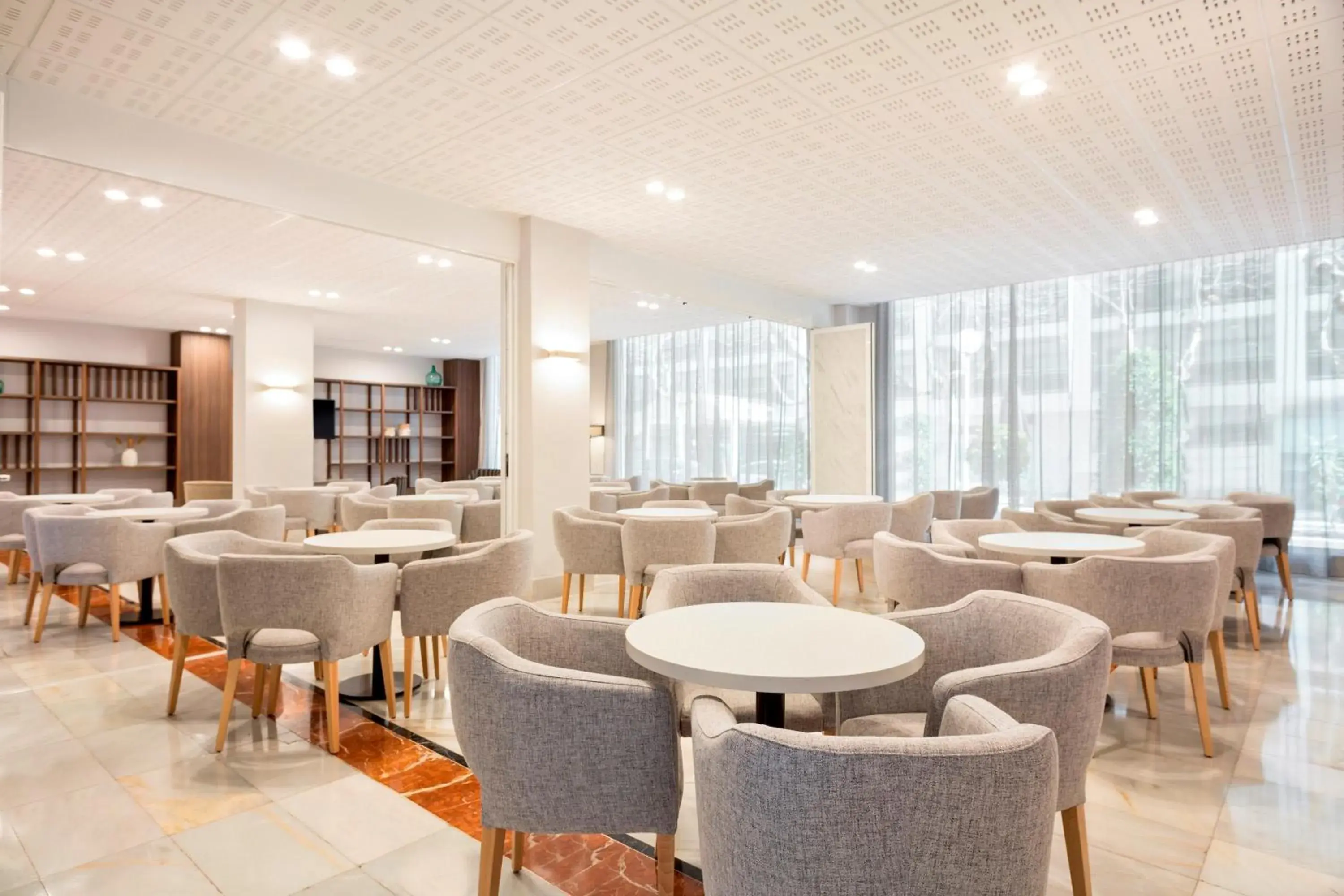 Lobby or reception in Hotel Best Da Vinci Lobby or reception in Hotel Best Da Vinci