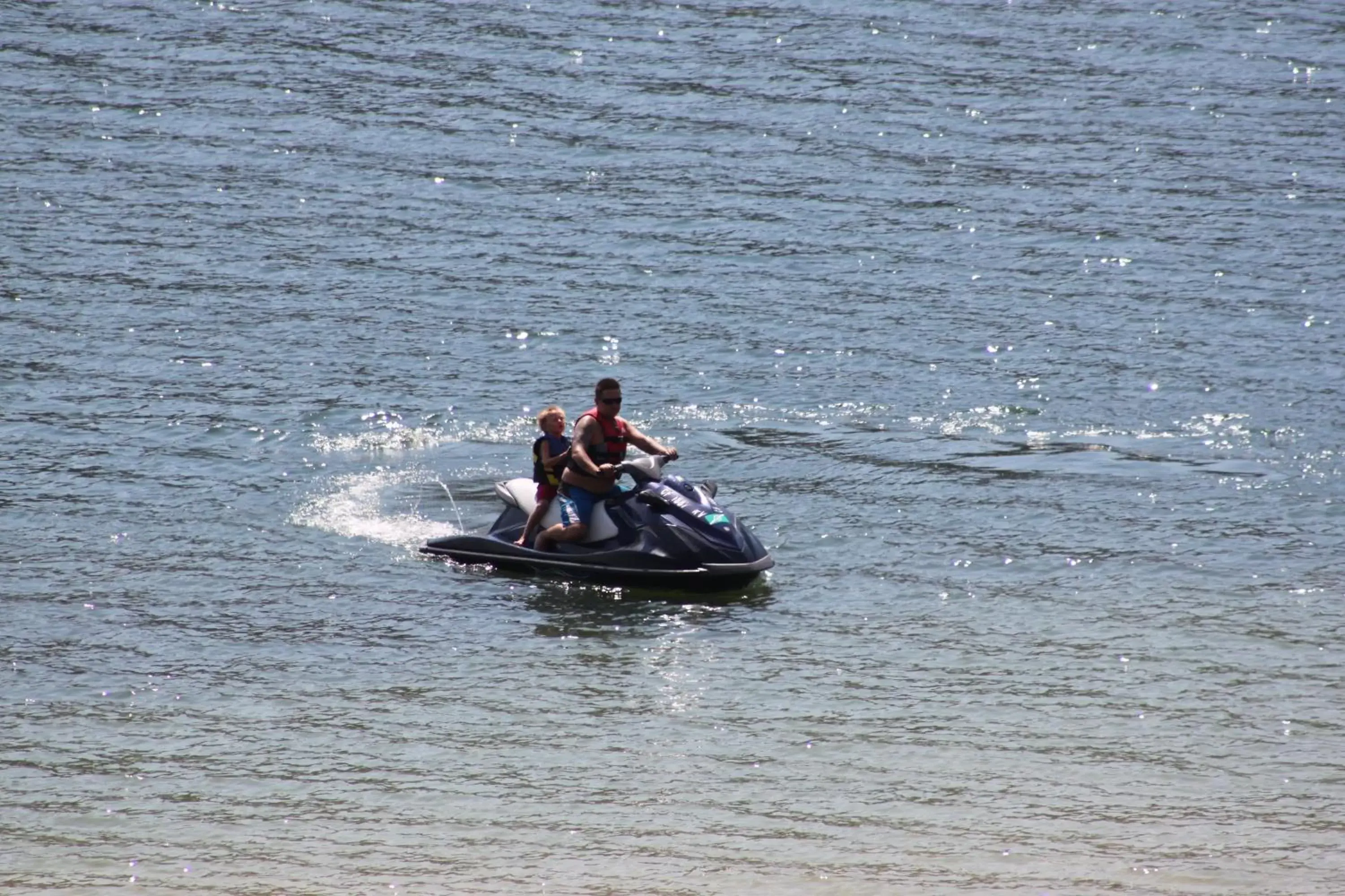 Sports, Canoeing in The Pines Resort & Conference Center