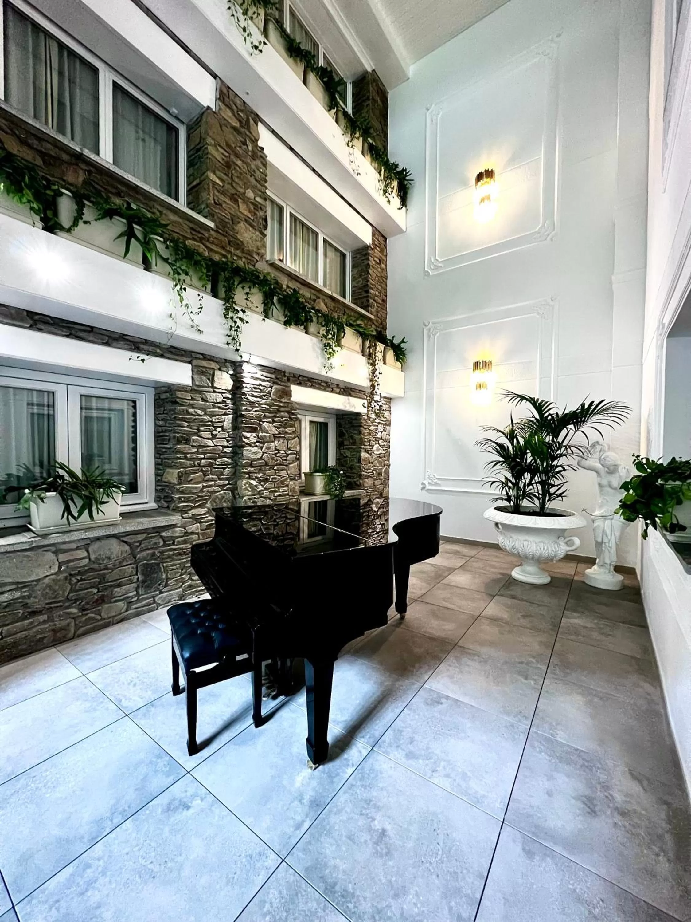 Patio in Hotel & SPA Bringué