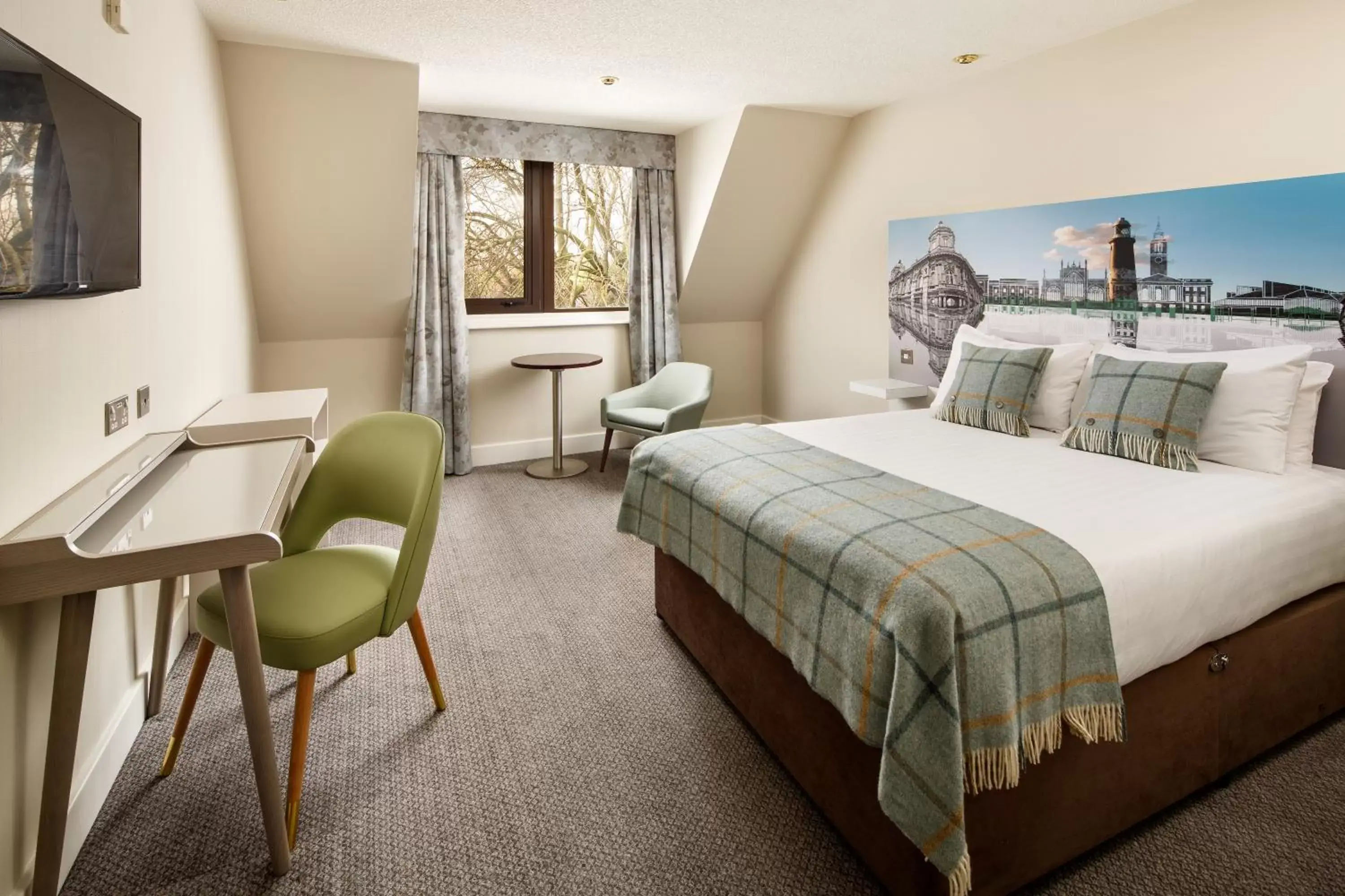 Bedroom in Mercure Hull Grange Park Hotel
