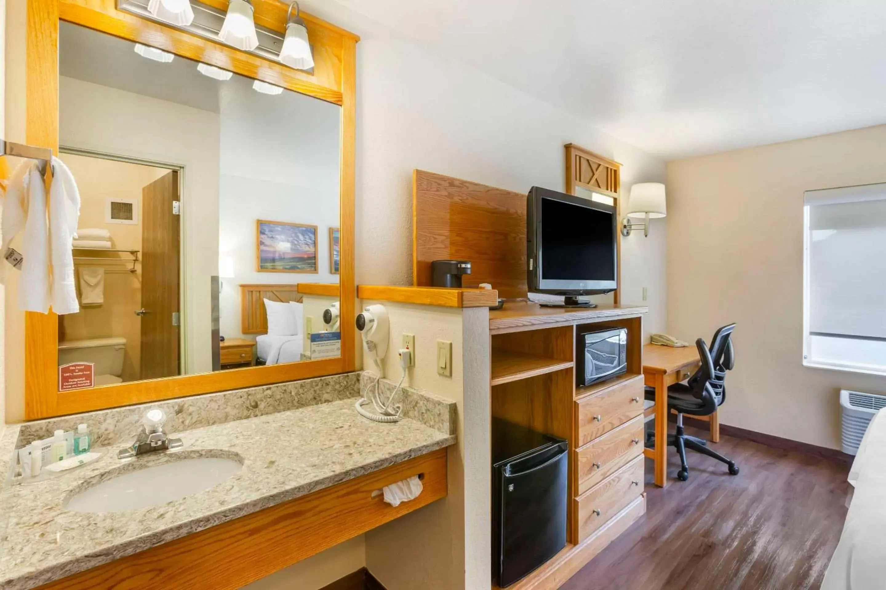 Bedroom in Quality Inn Red Lodge Gateway To Yellowstone