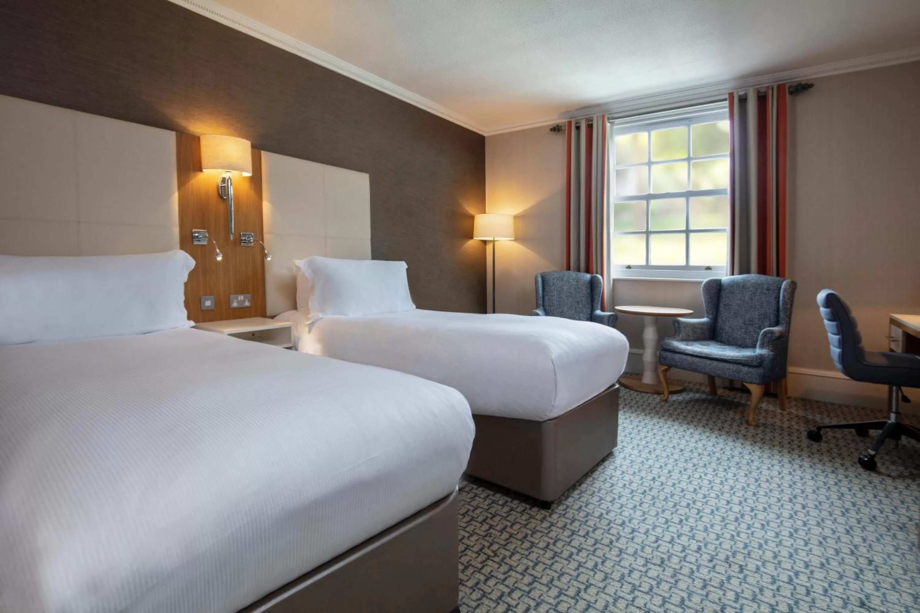 Bedroom, Bed in Oulton Hall Hotel, Spa & Golf Resort