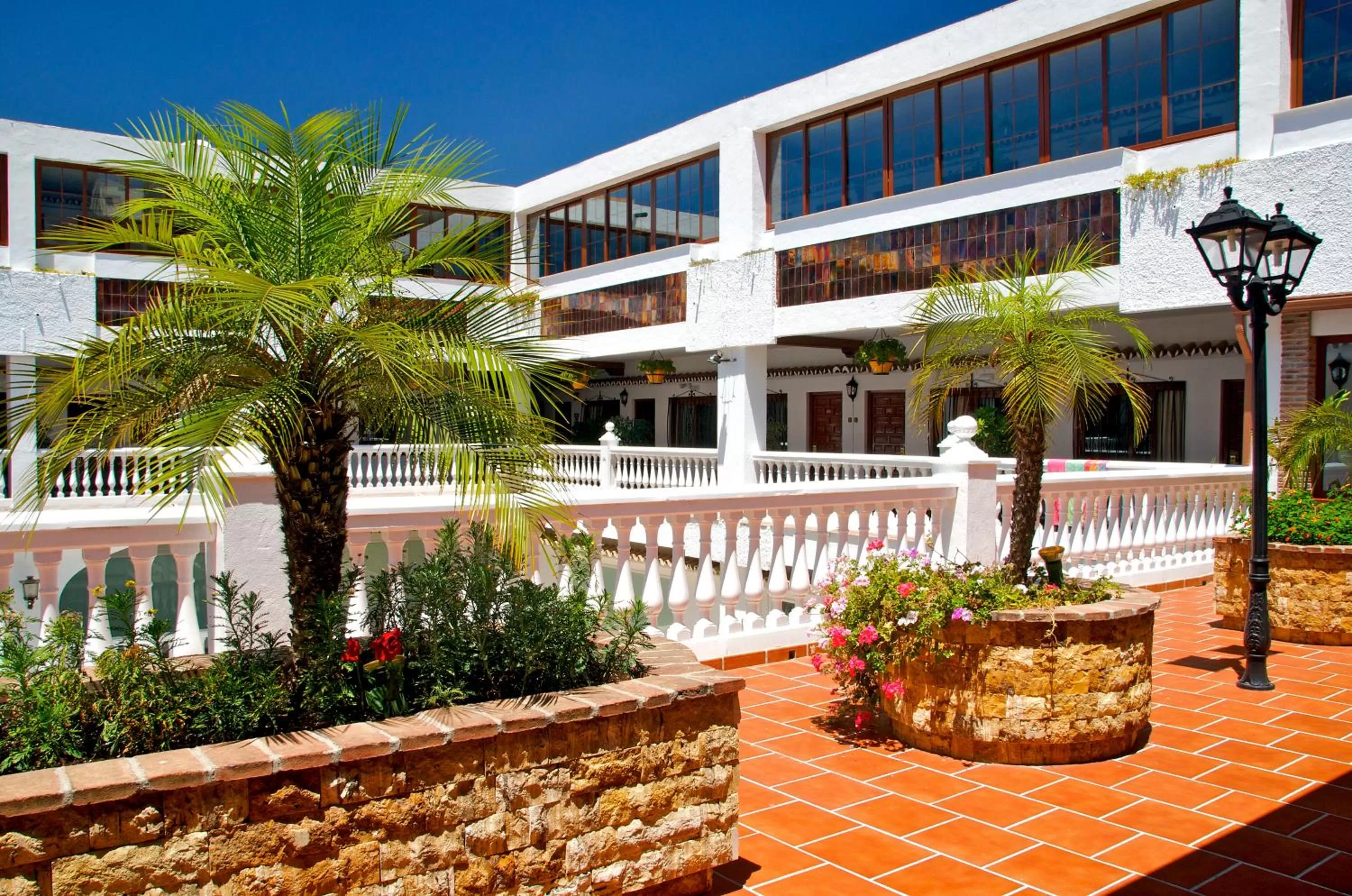 Facade/entrance in Ona Las Rampas